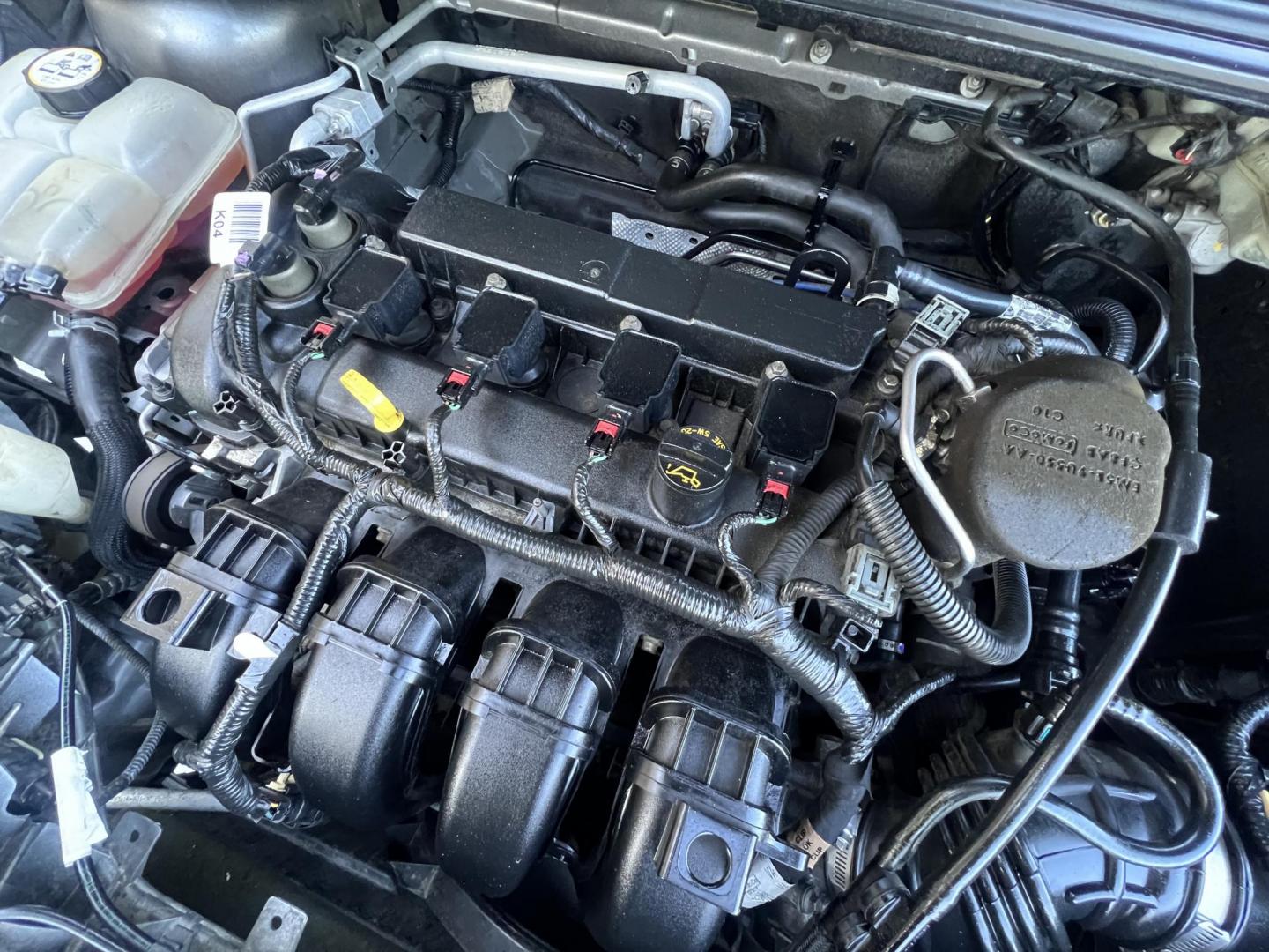 2014 Gray /Balck Ford Focus SE Hatch (1FADP3K21EL) with an 2.0L L4 DOHC 16V engine, Automatic transmission, located at 30 S. Berkeley Avenue, Pasadena, CA, 91107, (626) 248-7567, 34.145447, -118.109398 - Microsoft Sync! Moon-roof! This 2014 Ford Focus SE Hatch looks and drives good. Bad credit? We can help! We are the bank. - Photo#32