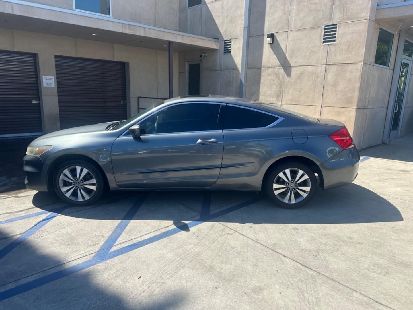 2011 Gray metallic /BLACK Honda Accord Cpe EX Coupe AT (1HGCS1B75BA) with an 2.4L L4 DOHC 16V engine, 5-Speed Automatic transmission, located at 30 S. Berkeley Avenue, Pasadena, CA, 91107, (626) 248-7567, 34.145447, -118.109398 - Moon Roof! New Tires! Nice Interior! Looks and Drives Good! Bad credit? We can help! We are the bank. All our cars are thoroughly inspected and reconditioned by our technicians. FREE CARFAX report. Stop by or call to speak with our friendly staff. Whether you have bad credit, no credit, bankruptcy - Photo#2