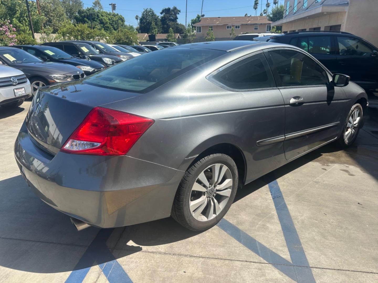 2011 Gray metallic /BLACK Honda Accord Cpe EX Coupe AT (1HGCS1B75BA) with an 2.4L L4 DOHC 16V engine, 5-Speed Automatic transmission, located at 30 S. Berkeley Avenue, Pasadena, CA, 91107, (626) 248-7567, 34.145447, -118.109398 - Moon Roof! New Tires! Nice Interior! Looks and Drives Good! Bad credit? We can help! We are the bank. All our cars are thoroughly inspected and reconditioned by our technicians. FREE CARFAX report. Stop by or call to speak with our friendly staff. Whether you have bad credit, no credit, bankruptcy - Photo#5