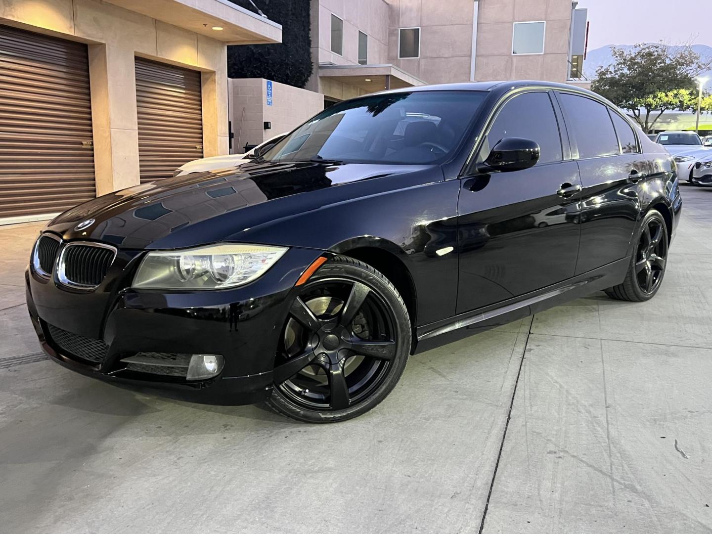 2009 Jet Black /Black BMW 3-Series 328i (WBAPH53579A) with an 3.0L L6 DOHC 24V engine, Automatic transmission, located at 30 S. Berkeley Avenue, Pasadena, CA, 91107, (626) 248-7567, 34.145447, -118.109398 - Moon-Roof! Leather Seats! Premium wheels! This 2009 BMW 3-Series 328i looks and drives well. We can help! We are the bank. All our cars are thoroughly inspected and reconditioned by our technicians. FREE CARFAX report. Stop by or call to speak with our friendly staff. Whether you have bad credit, no - Photo#0