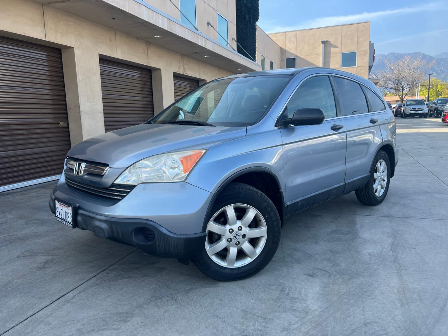 2009 /GRAY Honda CR-V EX 2WD 5-Speed AT (JHLRE38509C) with an 2.4L L4 DOHC 16V engine, 5-Speed Automatic transmission, located at 30 S. Berkeley Avenue, Pasadena, CA, 91107, (626) 248-7567, 34.145447, -118.109398 - One Owner!Moon-roof! Wheel ABS! This 2009 Honda CR-V EX 2WD looks and drives good. This vehicle comes with a dealer 30 day / 1,000 Mile Warranty ( call us for details) and with Options up to 5 years / 100,000 Mile Warranty. Bad credit? We can help! We are the bank. Buy with confidence! All of our - Photo#0