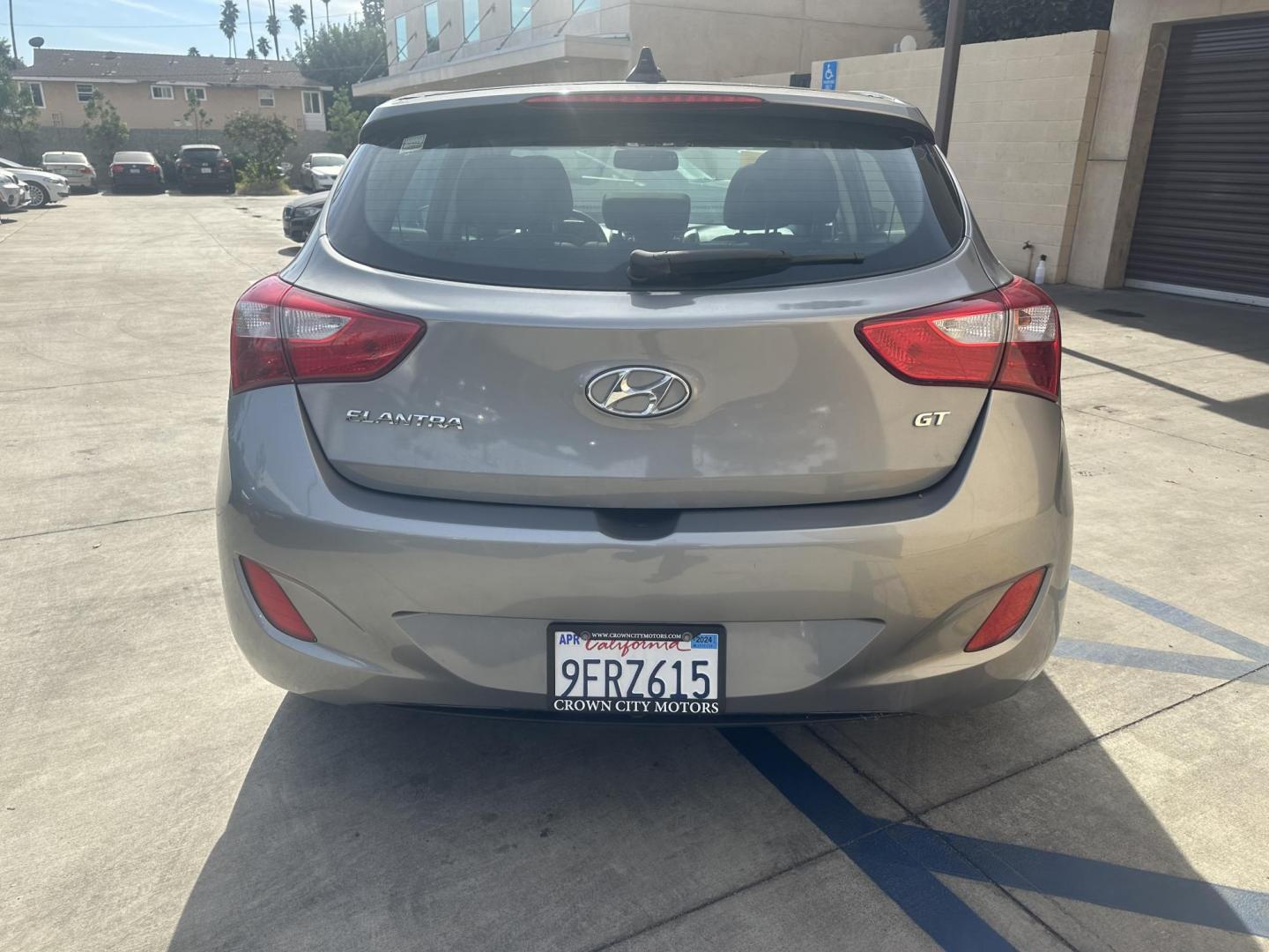 2013 /blue Hyundai Elantra GT A/T (KMHD35LE2DU) with an 1.8L L4 16V DOHC engine, 6-Speed manual transmission, located at 30 S. Berkeley Avenue, Pasadena, CA, 91107, (626) 248-7567, 34.145447, -118.109398 - Leather Seats! New Tires! Low Miles! This HYUNDAI ELANTRA looks and drives good! Bad credit? We can help! We are the bank. All our cars are thoroughly inspected and reconditioned by our technicians. FREE CARFAX report. Stop by or call to speak with our friendly staff. Whether you have bad credit, n - Photo#4