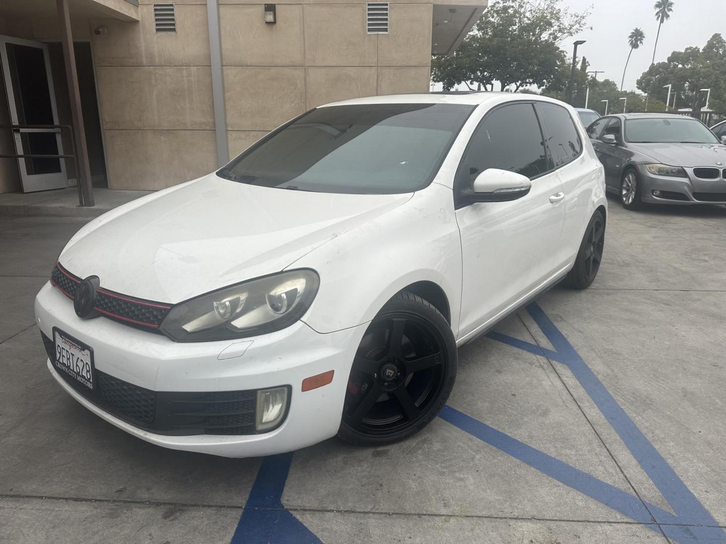 2010 White /Black Volkswagen GTI 2.0T Coupe PZEV (WVWFD7AJ9AW) with an 2.0L L4 DOHC 16V TURBO engine, Automatic transmission, located at 30 S. Berkeley Avenue, Pasadena, CA, 91107, (626) 248-7567, 34.145447, -118.109398 - Leather Seats! Moon-roof! This 2010 Volkswagen GTI 2.0T Coupe PZEV looks and drives well. This vehicle comes with a dealer 30 day / 1,000 Mile Warranty ( call us for details) and with Options up to 5 years / 100,000 Mile Warranty. Bad credit? We can help! We are the bank. Buy with confidence! All o - Photo#0