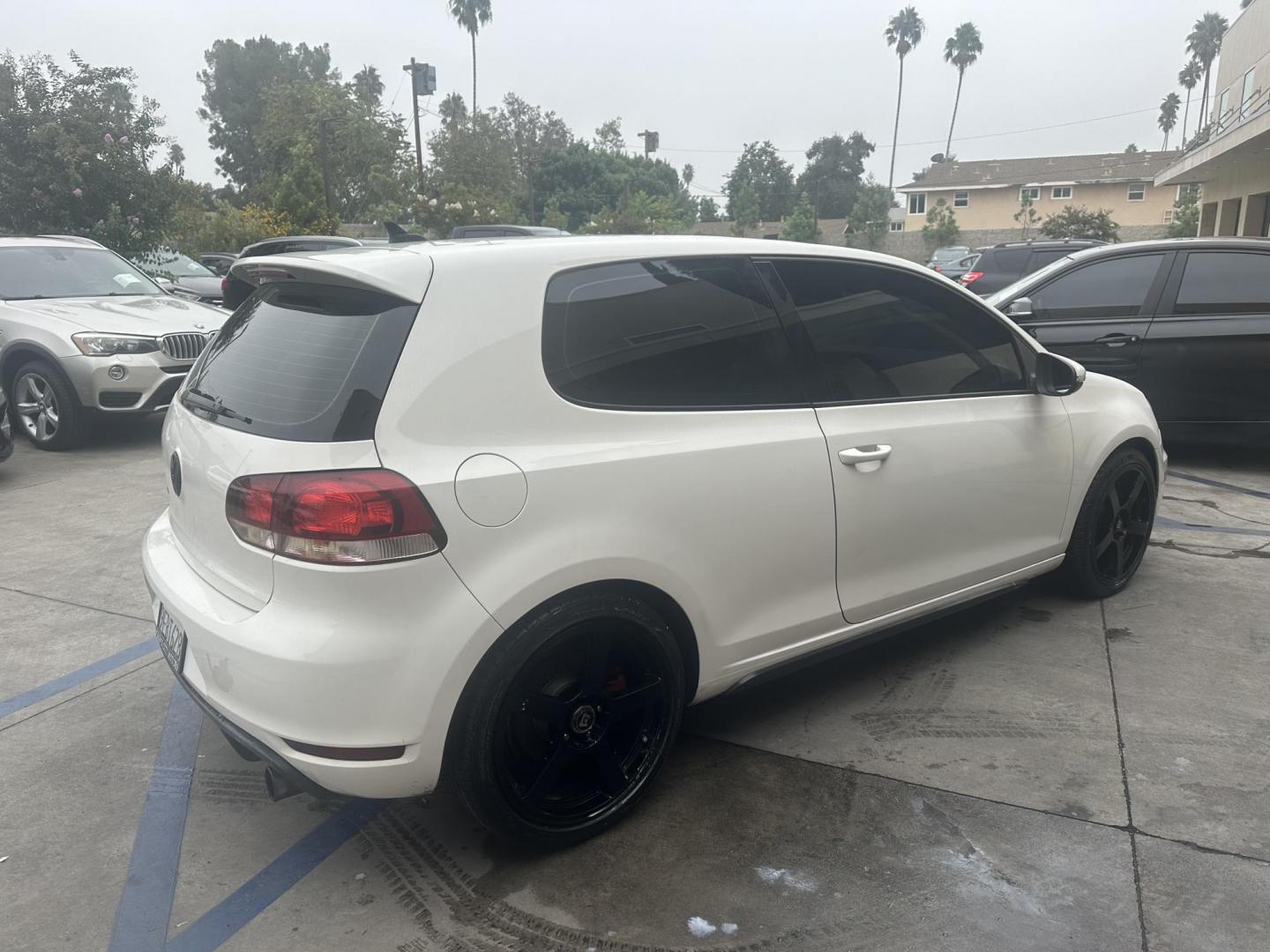 2010 White /Black Volkswagen GTI 2.0T Coupe PZEV (WVWFD7AJ9AW) with an 2.0L L4 DOHC 16V TURBO engine, Automatic transmission, located at 30 S. Berkeley Avenue, Pasadena, CA, 91107, (626) 248-7567, 34.145447, -118.109398 - Leather Seats! Moon-roof! This 2010 Volkswagen GTI 2.0T Coupe PZEV looks and drives well. This vehicle comes with a dealer 30 day / 1,000 Mile Warranty ( call us for details) and with Options up to 5 years / 100,000 Mile Warranty. Bad credit? We can help! We are the bank. Buy with confidence! All o - Photo#5