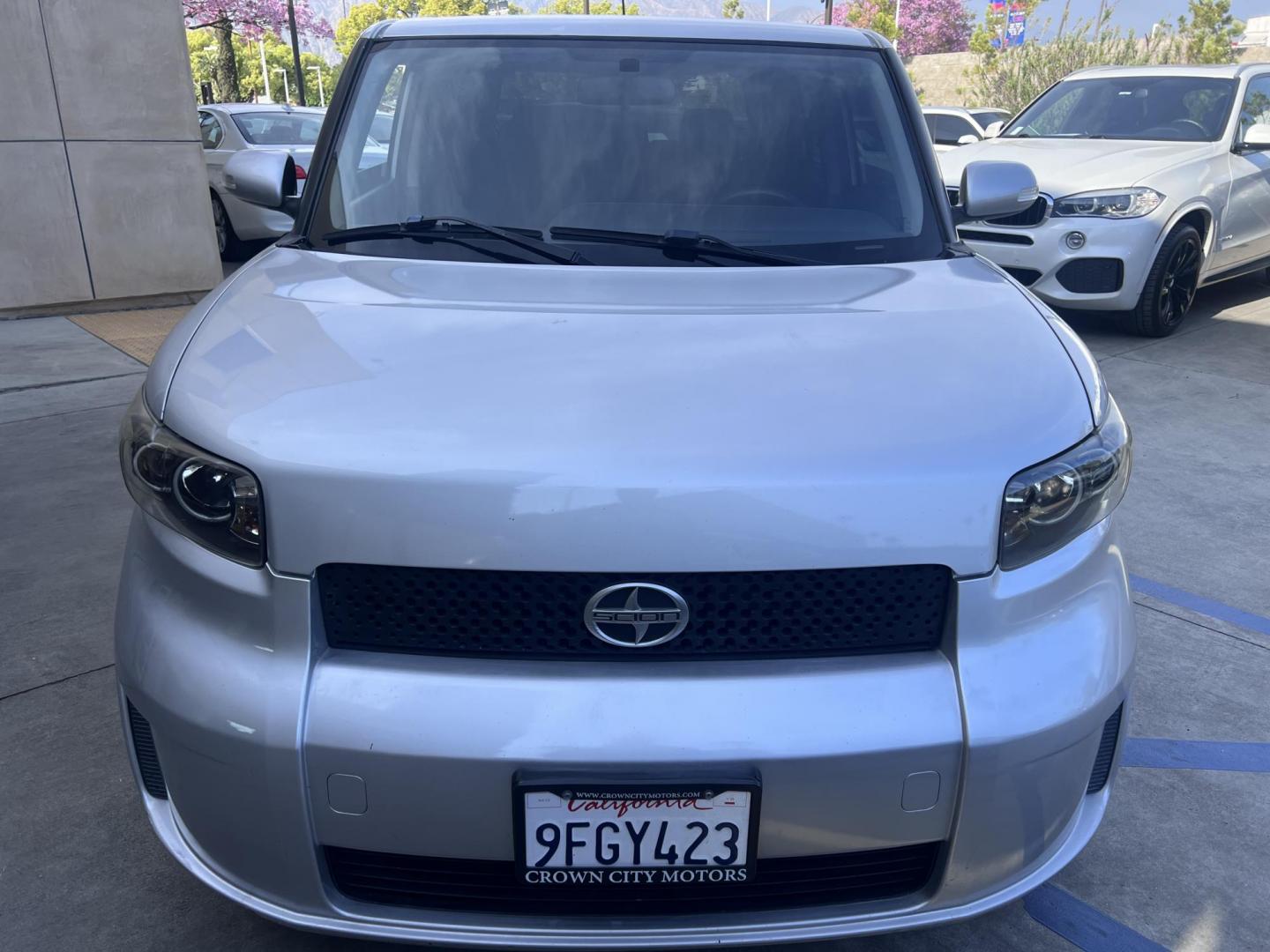 2008 Silver Scion xB Wagon (JTLKE50EX81) with an 2.4L L4 DOHC 16V engine, AUTOMATIC transmission, located at 30 S. Berkeley Avenue, Pasadena, CA, 91107, (626) 248-7567, 34.145447, -118.109398 - NEW TIRES, NEW , RUNS WELL This Scion looks and drives good. bad Credit? We Can Help! Call us today and ask about our finance and lease options . This Scion is equipped with the following A-C Adjustable Steering Wheel AM-FM Stereo Automatic Headlights Auxiliary Audio Input Bucket Seats CD Player Cr - Photo#5