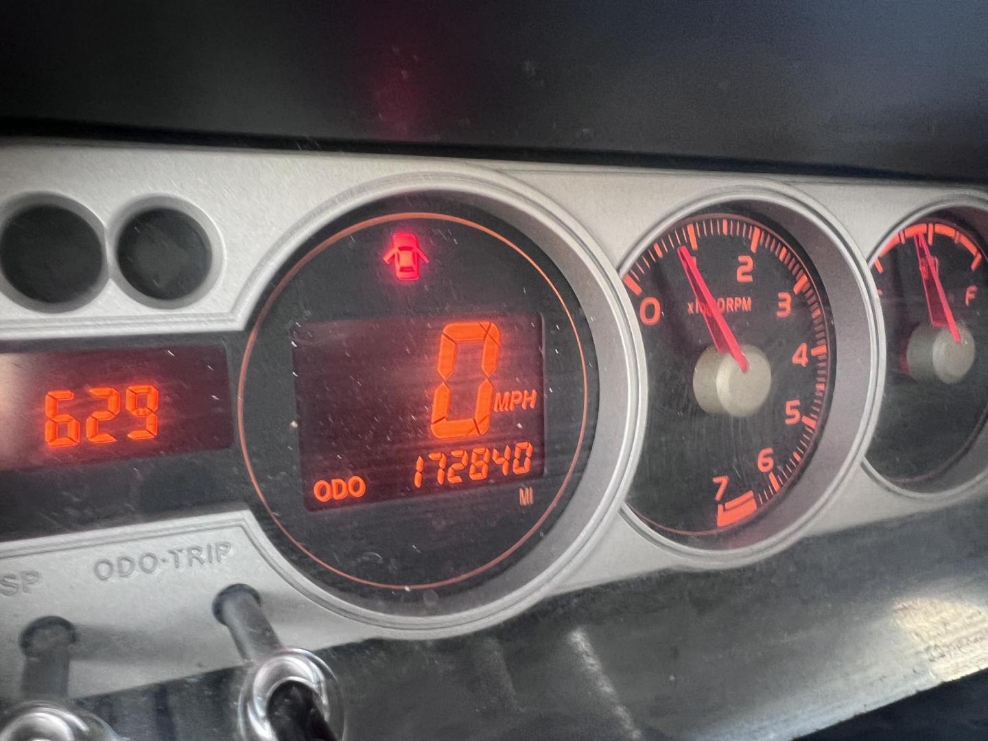2008 Silver Scion xB Wagon (JTLKE50EX81) with an 2.4L L4 DOHC 16V engine, AUTOMATIC transmission, located at 30 S. Berkeley Avenue, Pasadena, CA, 91107, (626) 248-7567, 34.145447, -118.109398 - NEW TIRES, NEW , RUNS WELL This Scion looks and drives good. bad Credit? We Can Help! Call us today and ask about our finance and lease options . This Scion is equipped with the following A-C Adjustable Steering Wheel AM-FM Stereo Automatic Headlights Auxiliary Audio Input Bucket Seats CD Player Cr - Photo#26