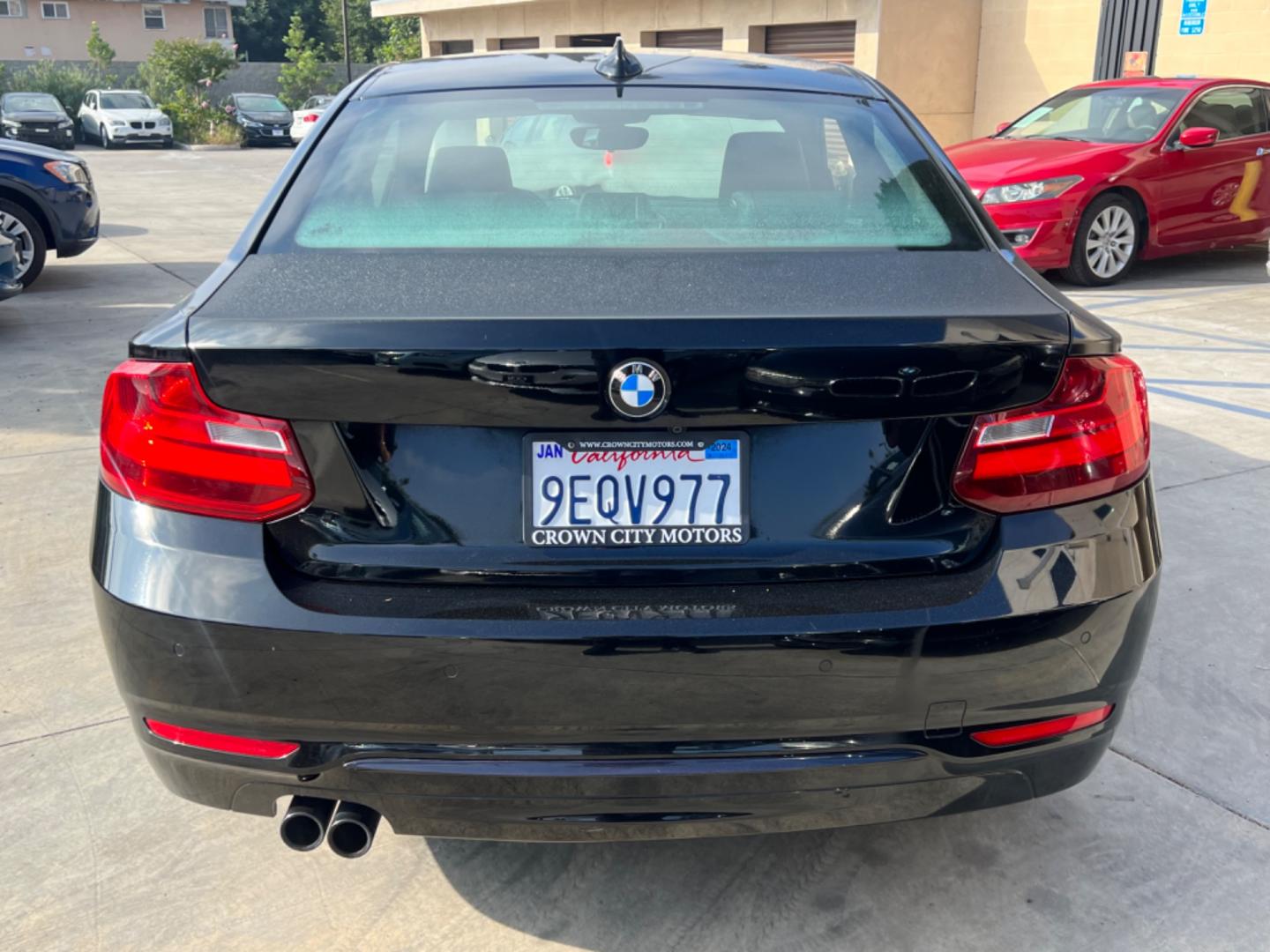 2016 Black BMW 2-Series 228i SULEV Coupe (WBA1F9C51GV) with an 2.0L L4 DOHC 16V engine, 8A transmission, located at 30 S. Berkeley Avenue, Pasadena, CA, 91107, (626) 248-7567, 34.145447, -118.109398 - Photo#8