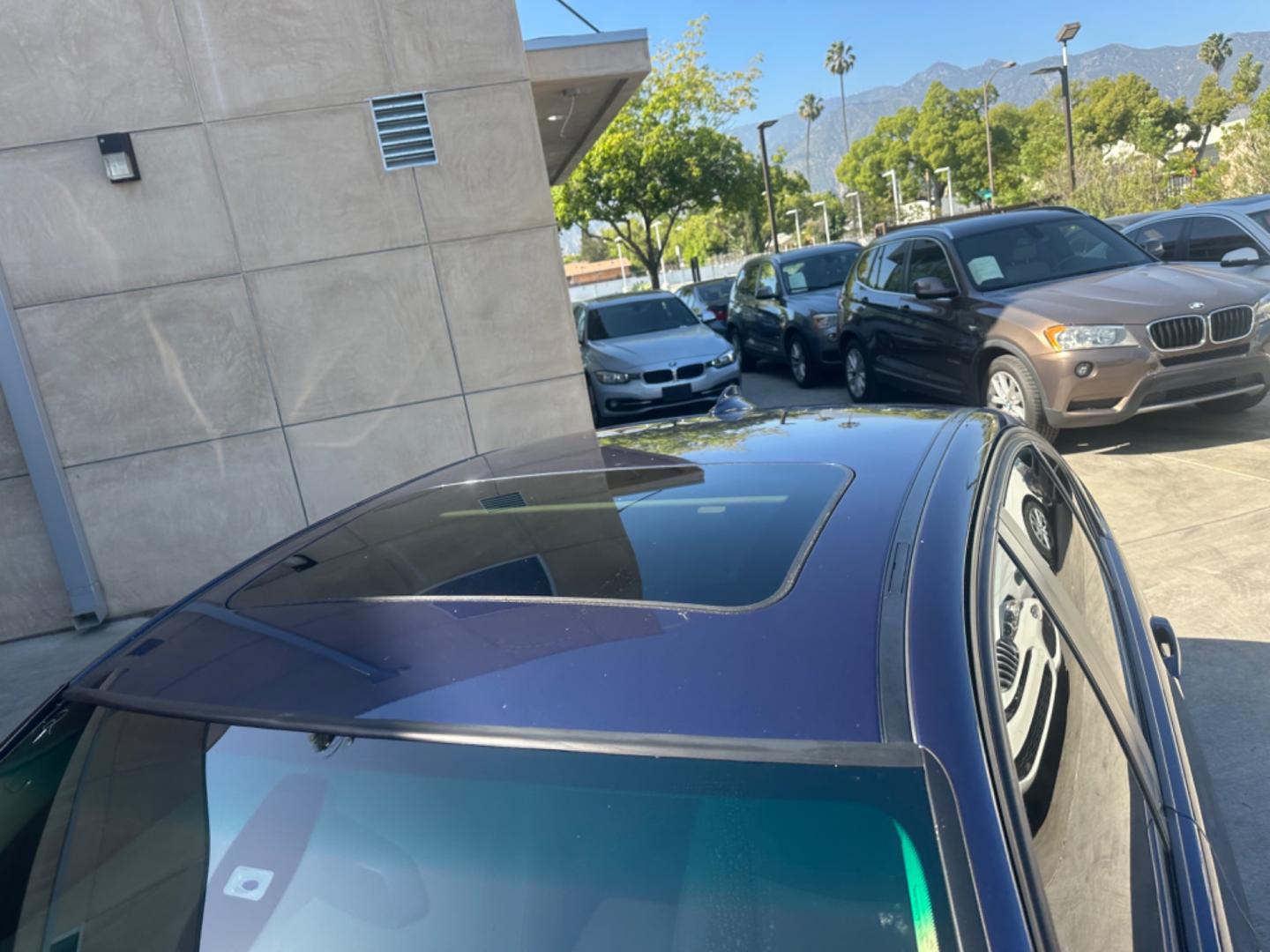 2011 Le Mans Blue Metallic /Black BMW 3-Series Leather (WBAPH7C51BA) with an 3.0 engine, Automatic transmission, located at 30 S. Berkeley Avenue, Pasadena, CA, 91107, (626) 248-7567, 34.145447, -118.109398 - Photo#8