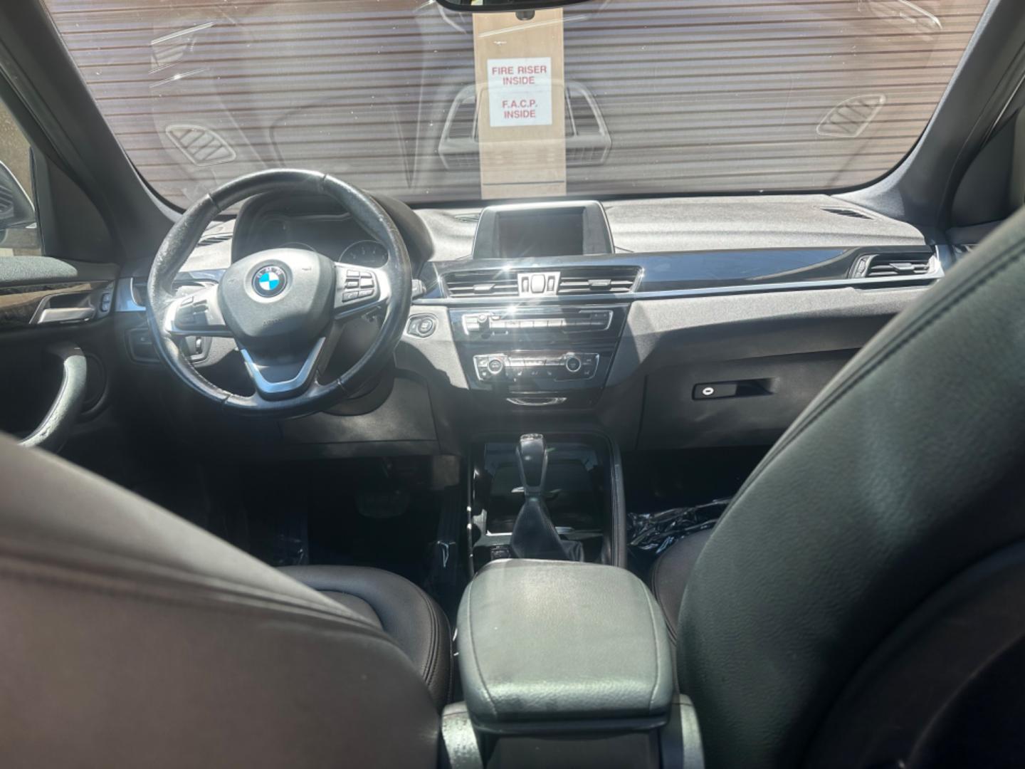 2016 WHITE /Black BMW X1 Leather (WBXHT3C30GP) with an 2.0 engine, Automatic transmission, located at 30 S. Berkeley Avenue, Pasadena, CA, 91107, (626) 248-7567, 34.145447, -118.109398 - Photo#18