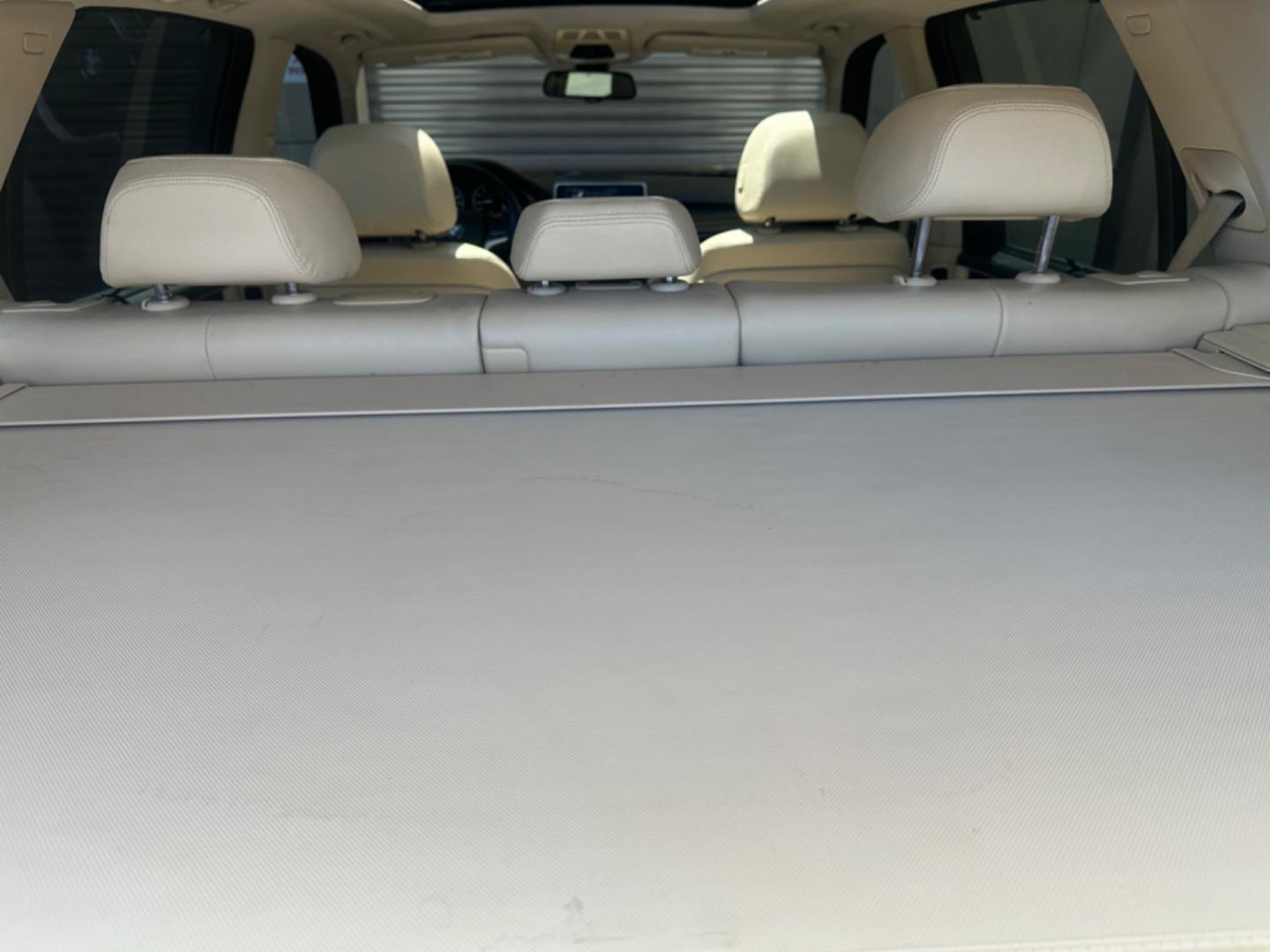 2015 Alpine White /Oyster Nevada Leather BMW X5 Leather (5UXKR0C52F0) with an 3.0 engine, Automatic transmission, located at 30 S. Berkeley Avenue, Pasadena, CA, 91107, (626) 248-7567, 34.145447, -118.109398 - Discover the 2015 BMW X4 xDrive35i: Luxury and Performance at an Affordable Price Are you in the market for a luxury vehicle that combines high performance, advanced technology, and affordability? The 2015 BMW X4 xDrive35i is the perfect choice for you. This outstanding model offers the ideal blend - Photo#15