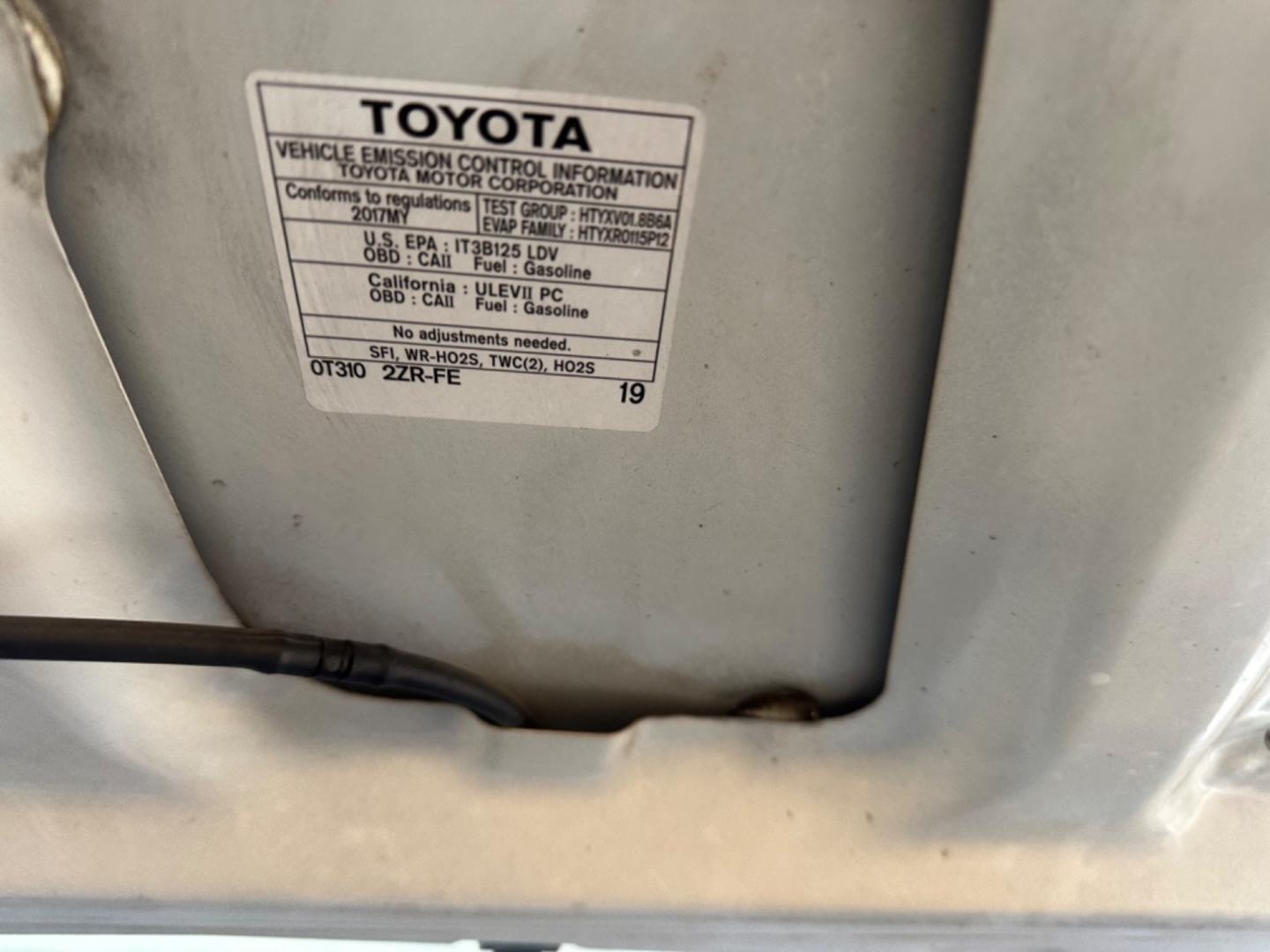 2017 WHITE /Black Toyota Corolla Cloth (2T1BURHE2HC) with an 4 Cylinder engine, Automatic transmission, located at 30 S. Berkeley Avenue, Pasadena, CA, 91107, (626) 248-7567, 34.145447, -118.109398 - Photo#28