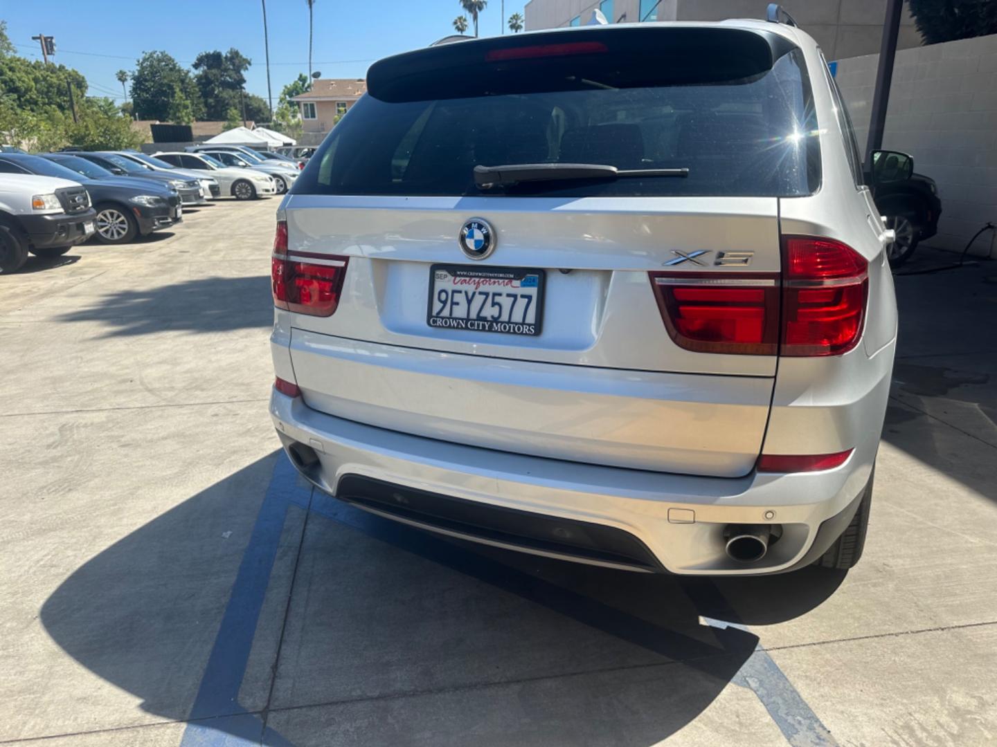 2013 Platinum Bronze Metallic /Black BMW X5 Leather (5UXZV4C59D0) with an 3.0 engine, Automatic transmission, located at 30 S. Berkeley Avenue, Pasadena, CA, 91107, (626) 248-7567, 34.145447, -118.109398 - Photo#3