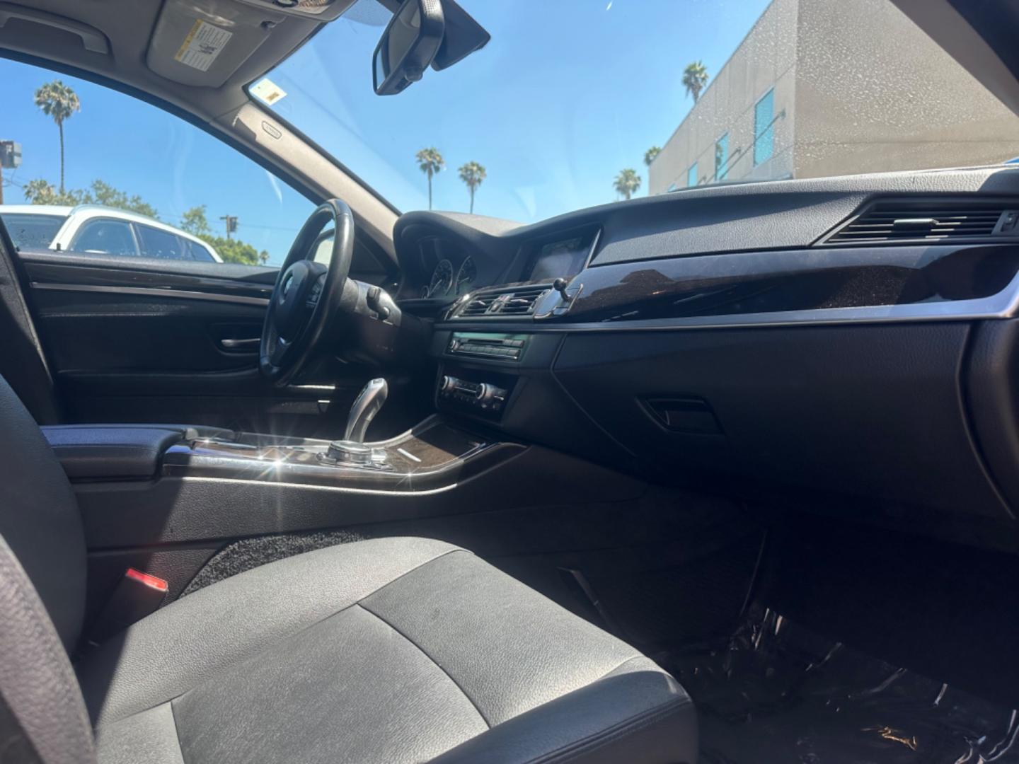 2015 Space Gray Metallic /Black BMW 5-Series Leather (WBA5A5C50FD) with an 2.0 engine, Automatic transmission, located at 30 S. Berkeley Avenue, Pasadena, CA, 91107, (626) 248-7567, 34.145447, -118.109398 - Photo#20