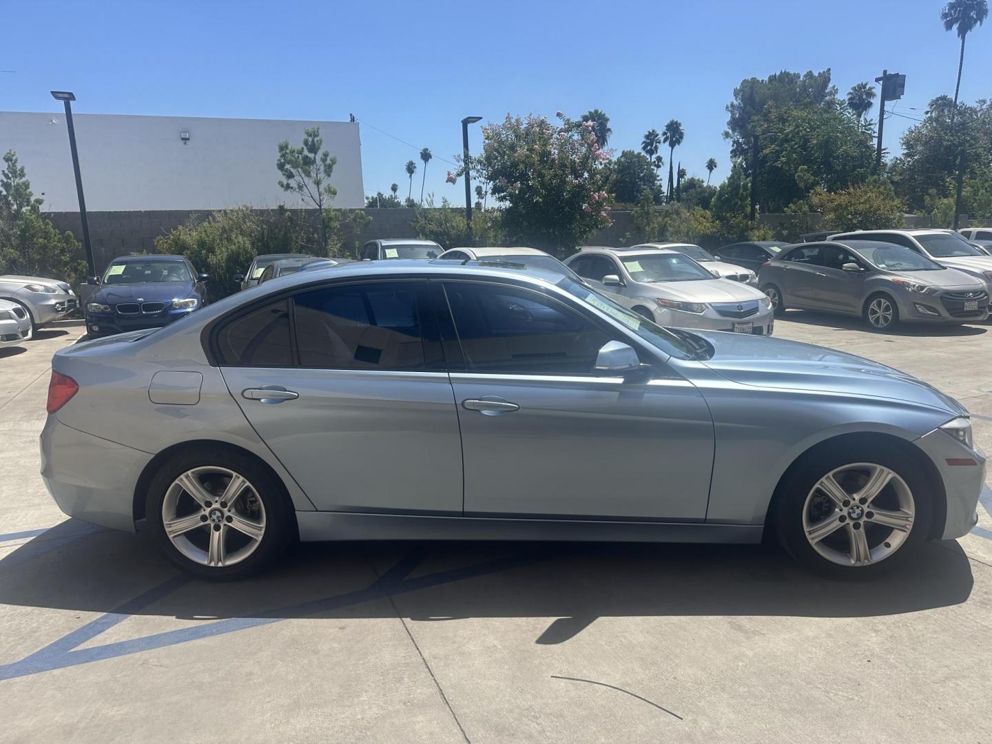 2015 BLUE /BLACK BMW 3-Series Letther (WBA3C1C57FP) with an 4 Cylinder engine, Automatic transmission, located at 30 S. Berkeley Avenue, Pasadena, CA, 91107, (626) 248-7567, 34.145447, -118.109398 - Low Miles!! SULEV!! Loaded! - Photo#4