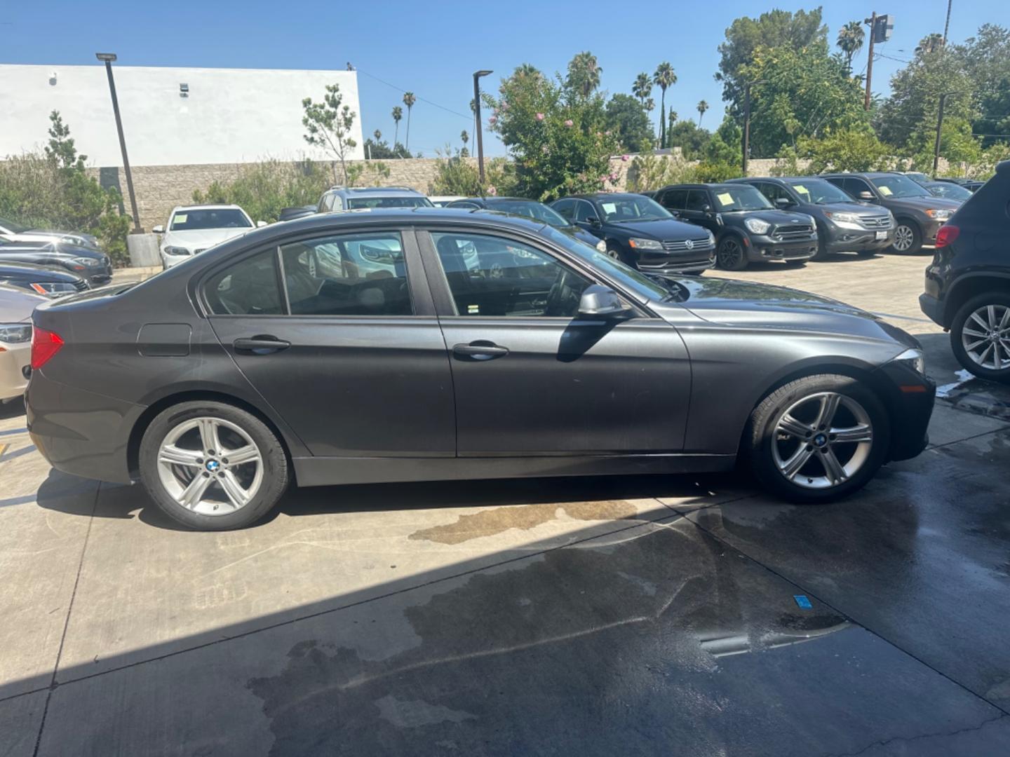 2015 Space Gray Metallic /Black BMW 3-Series Letther (WBA3D5C58FK) with an 4 Cylinder engine, Automatic transmission, located at 30 S. Berkeley Avenue, Pasadena, CA, 91107, (626) 248-7567, 34.145447, -118.109398 - XDRIVE!! DIESEL!! GOOD MPG!! - Photo#5