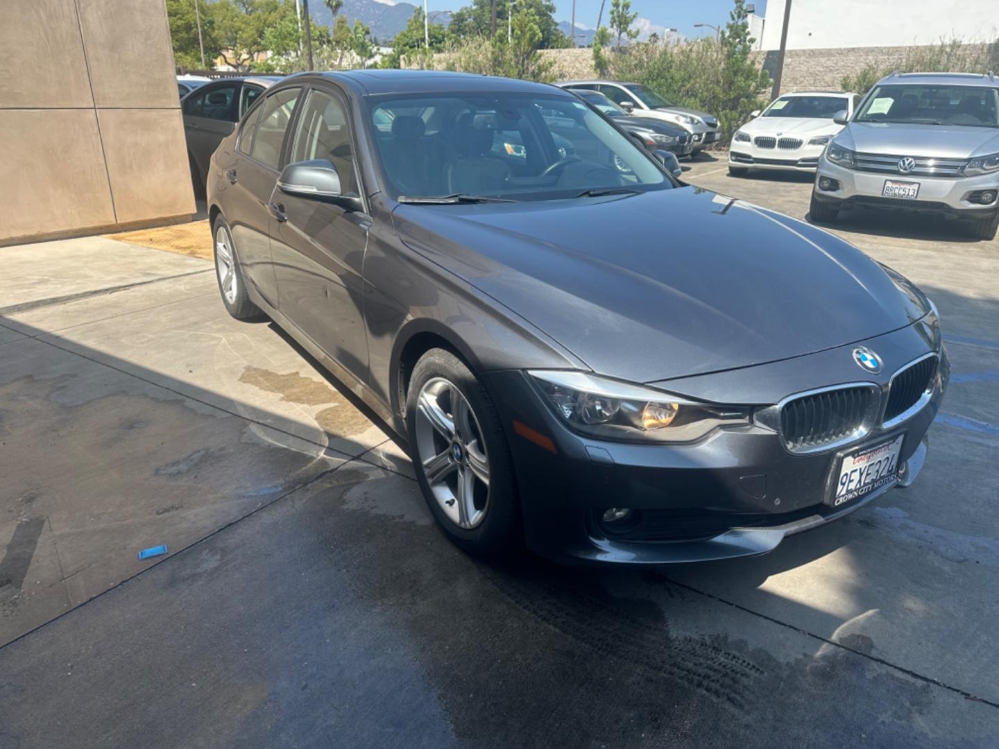 2015 Space Gray Metallic /Black BMW 3-Series Letther (WBA3D5C58FK) with an 4 Cylinder engine, Automatic transmission, located at 30 S. Berkeley Avenue, Pasadena, CA, 91107, (626) 248-7567, 34.145447, -118.109398 - XDRIVE!! DIESEL!! GOOD MPG!! - Photo#6