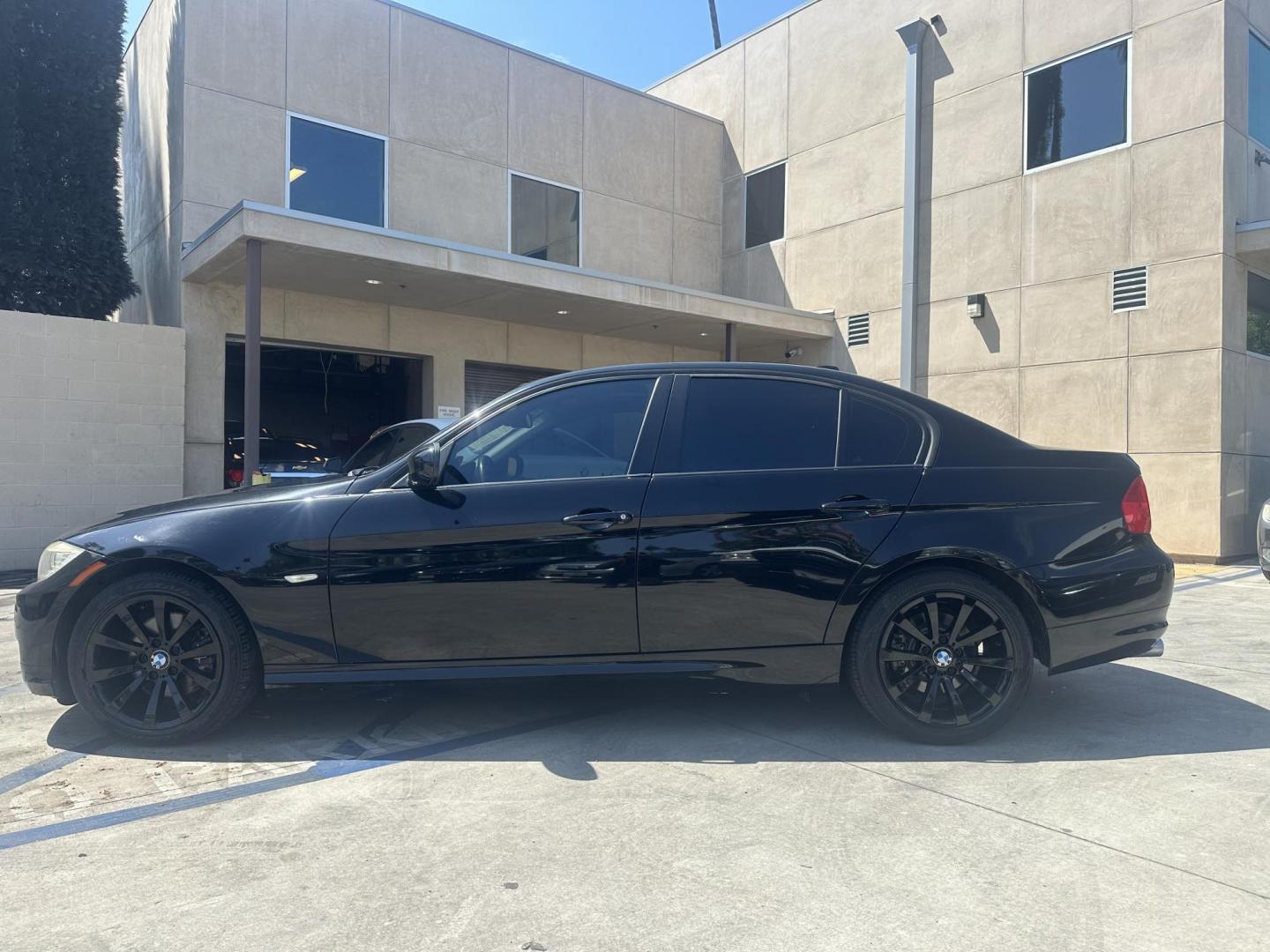 2011 Black Sapphire Metallic /BLACK BMW 3-Series leather (WBAPH5G57BN) with an Inline 6 engine, Automatic transmission, located at 30 S. Berkeley Avenue, Pasadena, CA, 91107, (626) 248-7567, 34.145447, -118.109398 - Photo#1