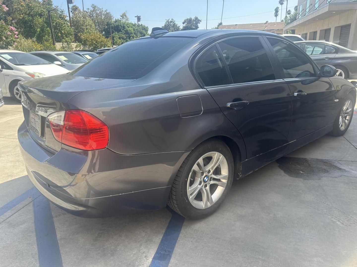 2008 BMW 3-Series 328i (WBAVC53548F) with an 3.0L L6 DOHC 24V engine, Automatic transmission, located at 30 S. Berkeley Avenue, Pasadena, CA, 91107, (626) 248-7567, 34.145447, -118.109398 - New Tires! Fully serviced! Welcome to Crown City Motors in Pasadena, where we proudly present an exceptional opportunity for car buyers seeking quality and value: the 2008 BMW 3-Series 328i. This classic luxury sedan combines performance, comfort, and style, making it a top choice for anyone in th - Photo#3