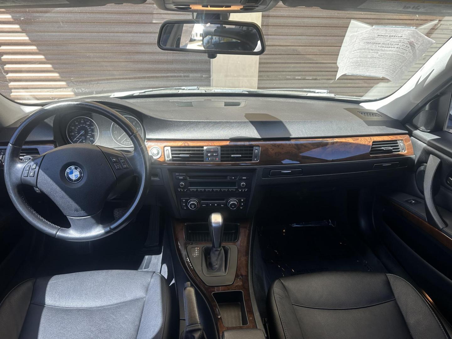 2011 /Black BMW 3-Series 328i SA (WBAPH7G58BN) with an 3.0L L6 DOHC 24V engine, Automatic transmission, located at 30 S. Berkeley Avenue, Pasadena, CA, 91107, (626) 248-7567, 34.145447, -118.109398 - 2011 BMW 328i South African Edition – Iconic Performance, Classic Design, and Flexible Financing Options Overview: Experience the perfect blend of power, luxury, and driving pleasure with this 2011 BMW 328i South African Edition. Known for its sporty handling, timeless design, and superior engin - Photo#20