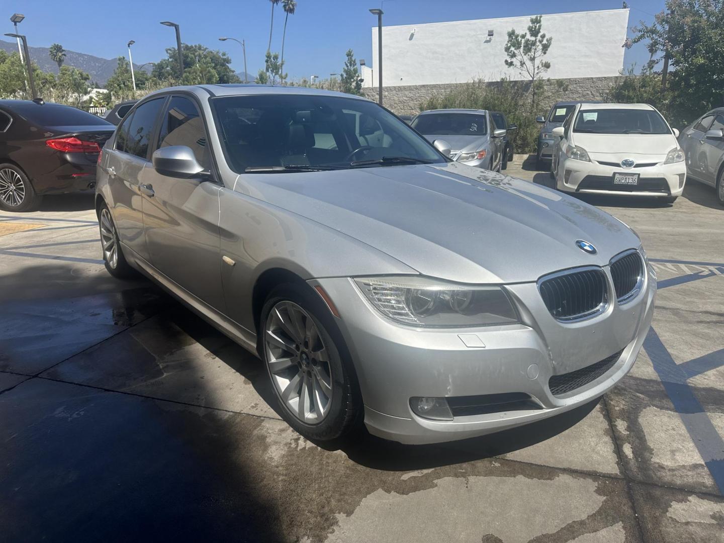 2011 /Black BMW 3-Series 328i SA (WBAPH7G58BN) with an 3.0L L6 DOHC 24V engine, Automatic transmission, located at 30 S. Berkeley Avenue, Pasadena, CA, 91107, (626) 248-7567, 34.145447, -118.109398 - 2011 BMW 328i South African Edition – Iconic Performance, Classic Design, and Flexible Financing Options Overview: Experience the perfect blend of power, luxury, and driving pleasure with this 2011 BMW 328i South African Edition. Known for its sporty handling, timeless design, and superior engin - Photo#6