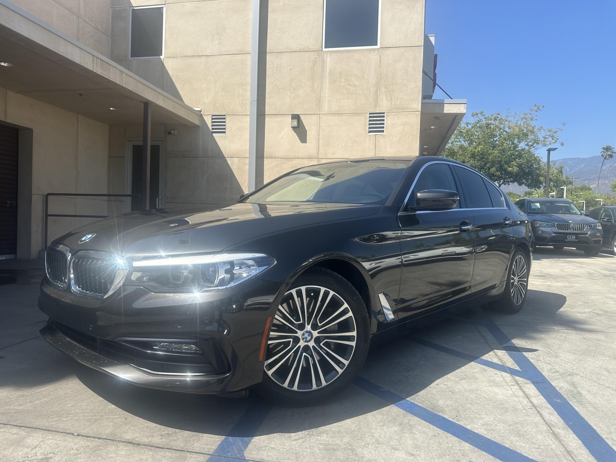 photo of 2017 BMW 5-Series 530i