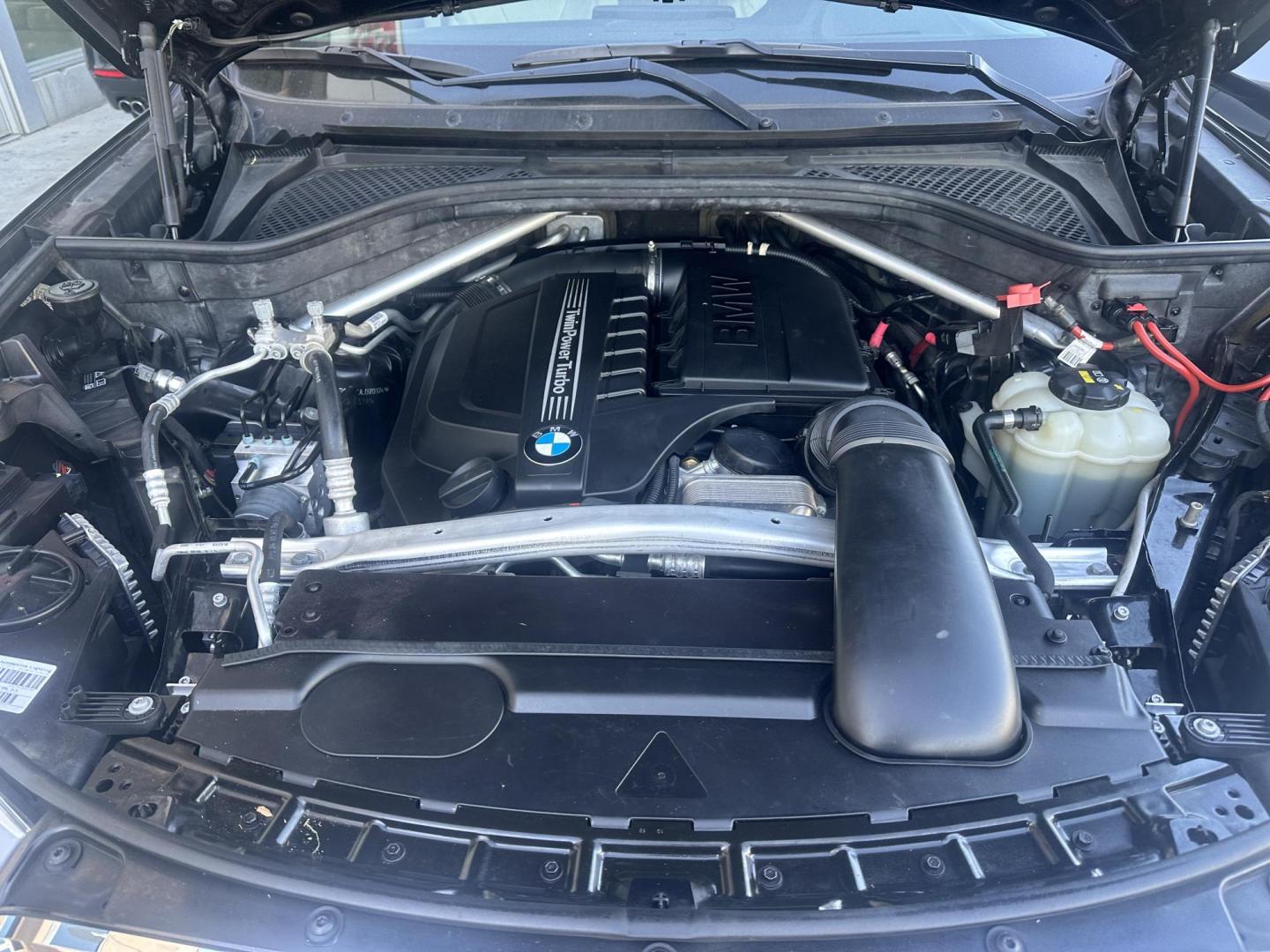 2018 Black /Black BMW X5 xDrive35i (5UXKR0C51JL) with an 3.0L L6 DOHC 24V engine, 8A transmission, located at 30 S. Berkeley Avenue, Pasadena, CA, 91107, (626) 248-7567, 34.145447, -118.109398 - 2018 BMW X5 xDrive: Luxury, Power, and Easy Financing with Buy Here Pay Here for Bad Credit Buyers Are you looking for a high-end luxury SUV that offers performance, versatility, and style but worried about securing financing due to bad credit? The 2018 BMW X5 xDrive is the perfect vehicle for yo - Photo#11