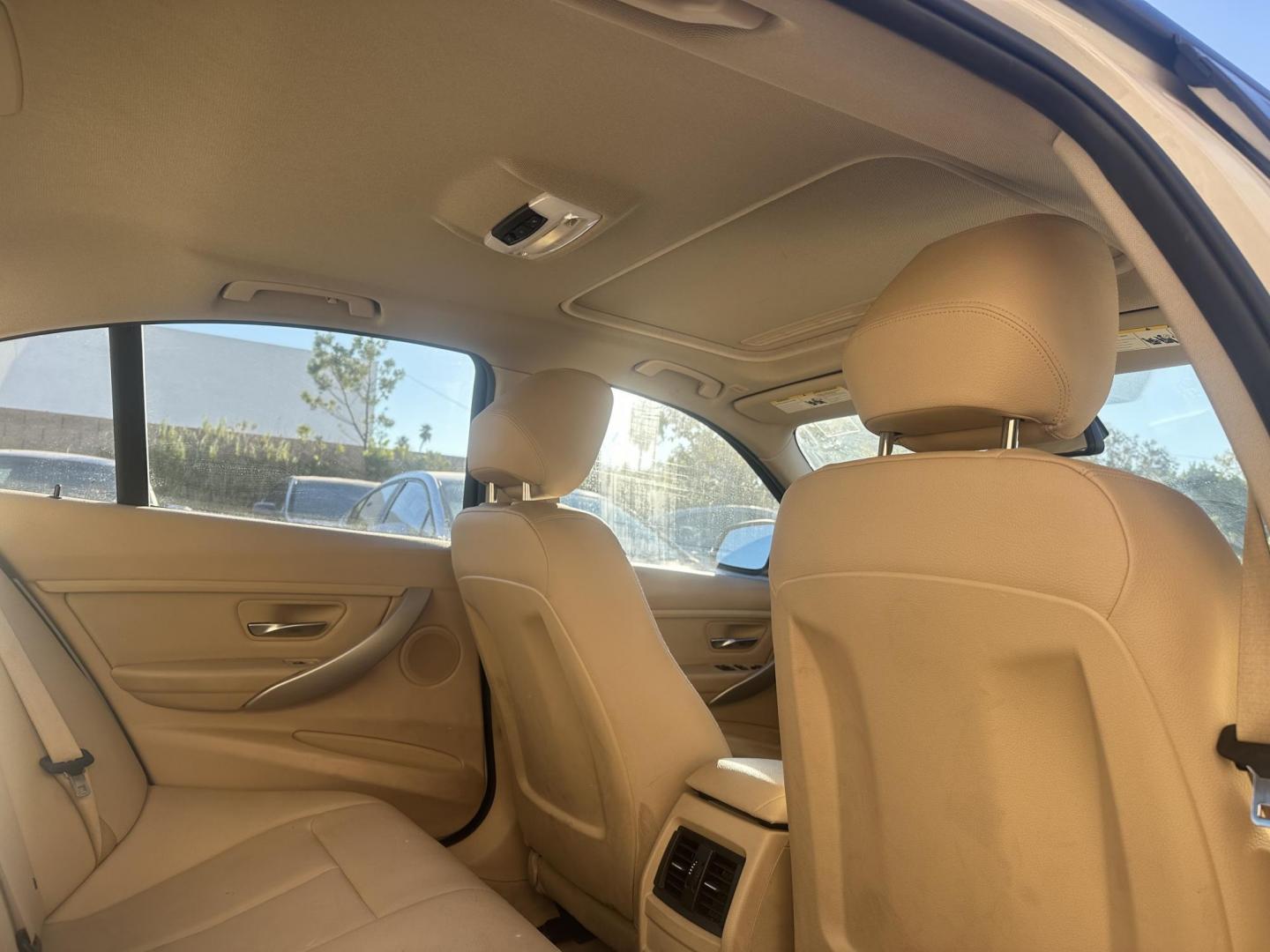 2014 Alpine White /Tan BMW 3-Series 320i Sedan (WBA3B1G59EN) with an 2.0L L4 DOHC 16V engine, Automatic transmission, located at 30 S. Berkeley Avenue, Pasadena, CA, 91107, (626) 248-7567, 34.145447, -118.109398 - Looking for a sleek, reliable, and luxurious vehicle with flexible financing options? Check out this 2014 BMW 320i at our Buy Here Pay Here Los Angeles dealership. This high-performance sedan combines BMW’s signature driving dynamics with comfort and cutting-edge features. Whether you're building - Photo#17