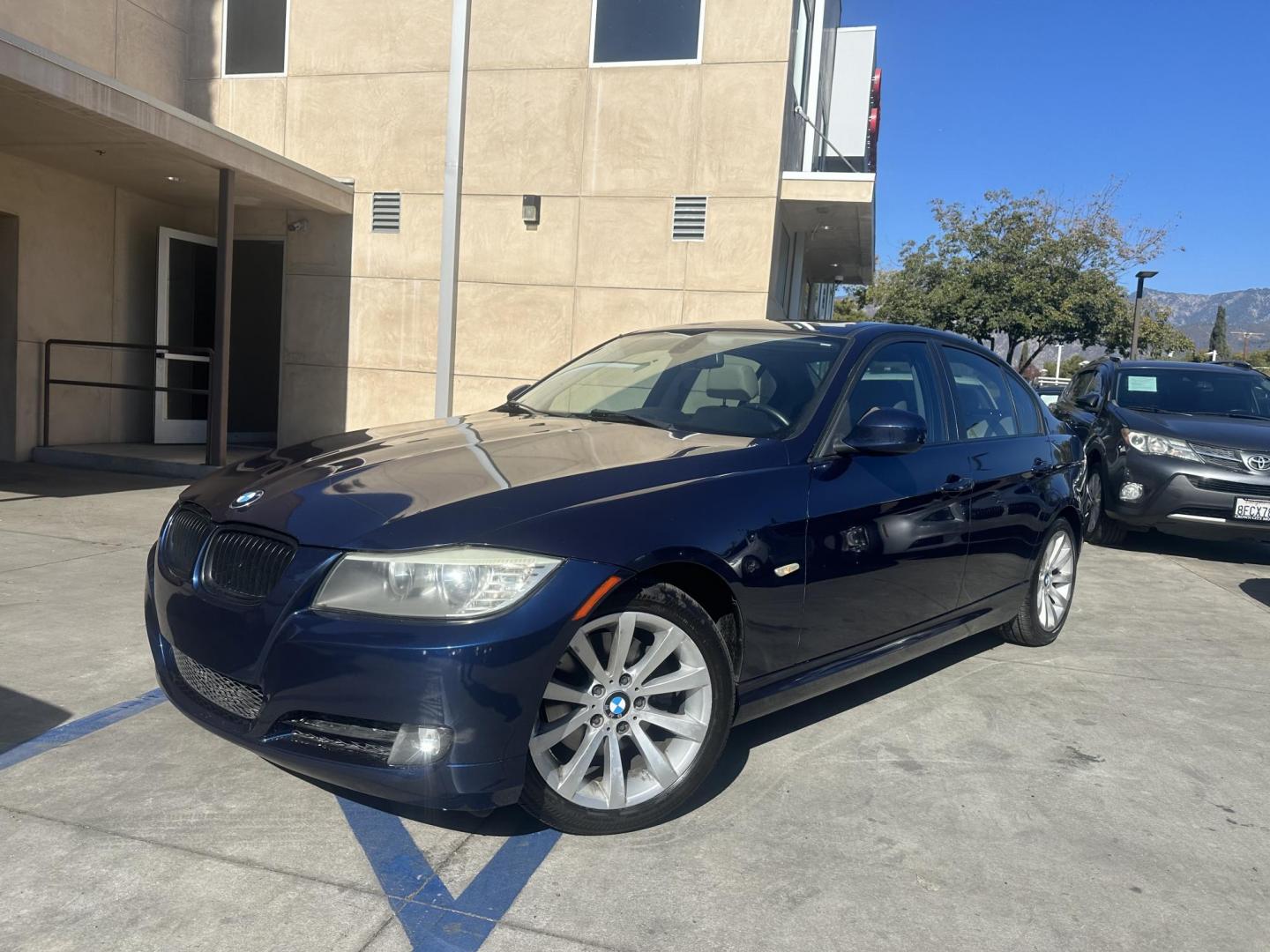 2011 Arctic Blue Metallic. /Black BMW 3-Series 328i (WBAPH5C51BF) with an 3.0L L6 DOHC 24V engine, Automatic transmission, located at 30 S. Berkeley Avenue, Pasadena, CA, 91107, (626) 248-7567, 34.145447, -118.109398 - Looking for a luxurious and reliable vehicle with flexible financing options? The 2011 BMW 328i Four-Door Sedan is an excellent choice for those who appreciate a blend of performance, style, and premium features. At our Buy Here Pay Here Los Angeles dealership, we offer customized in-house financing - Photo#2