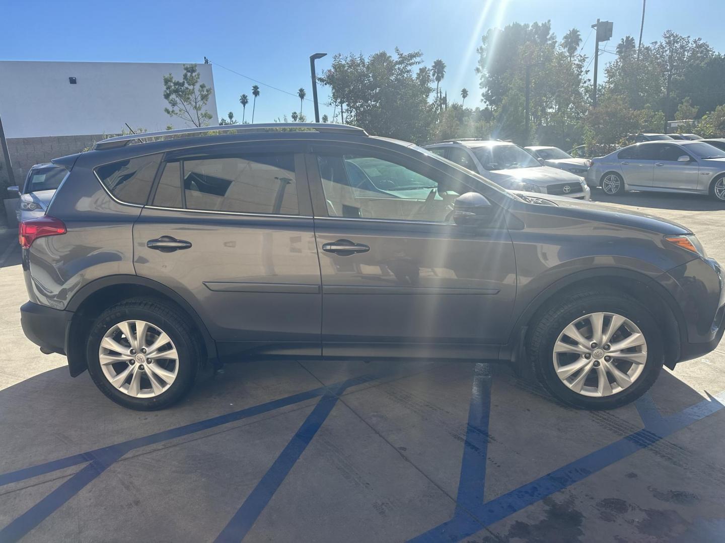 2014 Space Gray Metallic /Black Toyota RAV4 Limited AWD (2T3DFREV4EW) with an 2.5L L4 DOHC 16V engine, 6-Speed Automatic transmission, located at 30 S. Berkeley Avenue, Pasadena, CA, 91107, (626) 248-7567, 34.145447, -118.109398 - Looking for a dependable, stylish SUV with flexible financing options? The 2014 Toyota RAV4 Limited is an excellent choice, balancing reliability, comfort, and modern features. At our Buy Here Pay Here Los Angeles dealership, we make purchasing this versatile SUV straightforward with our in-house fi - Photo#7