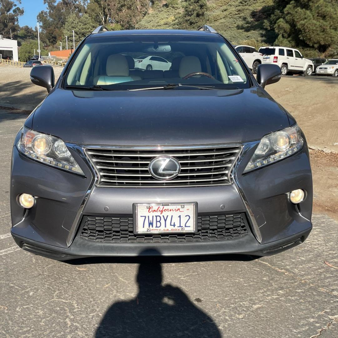 2013 Nebula Gray Pearl /Gray Lexus RX 350 FWD (2T2ZK1BAXDC) with an 3.5L V6 DOHC 24V engine, 5-Speed Automatic transmission, located at 30 S. Berkeley Avenue, Pasadena, CA, 91107, (626) 248-7567, 34.145447, -118.109398 - 2013 Lexus RX 350: Luxury SUV Available for Buy Here Pay Here Auto Loan Financing—Bad Credit Welcome! Are you searching for a reliable, luxurious SUV that perfectly combines comfort, performance, and style? Look no further than the 2013 Lexus RX 350, a top choice in the midsize luxury SUV marke - Photo#1