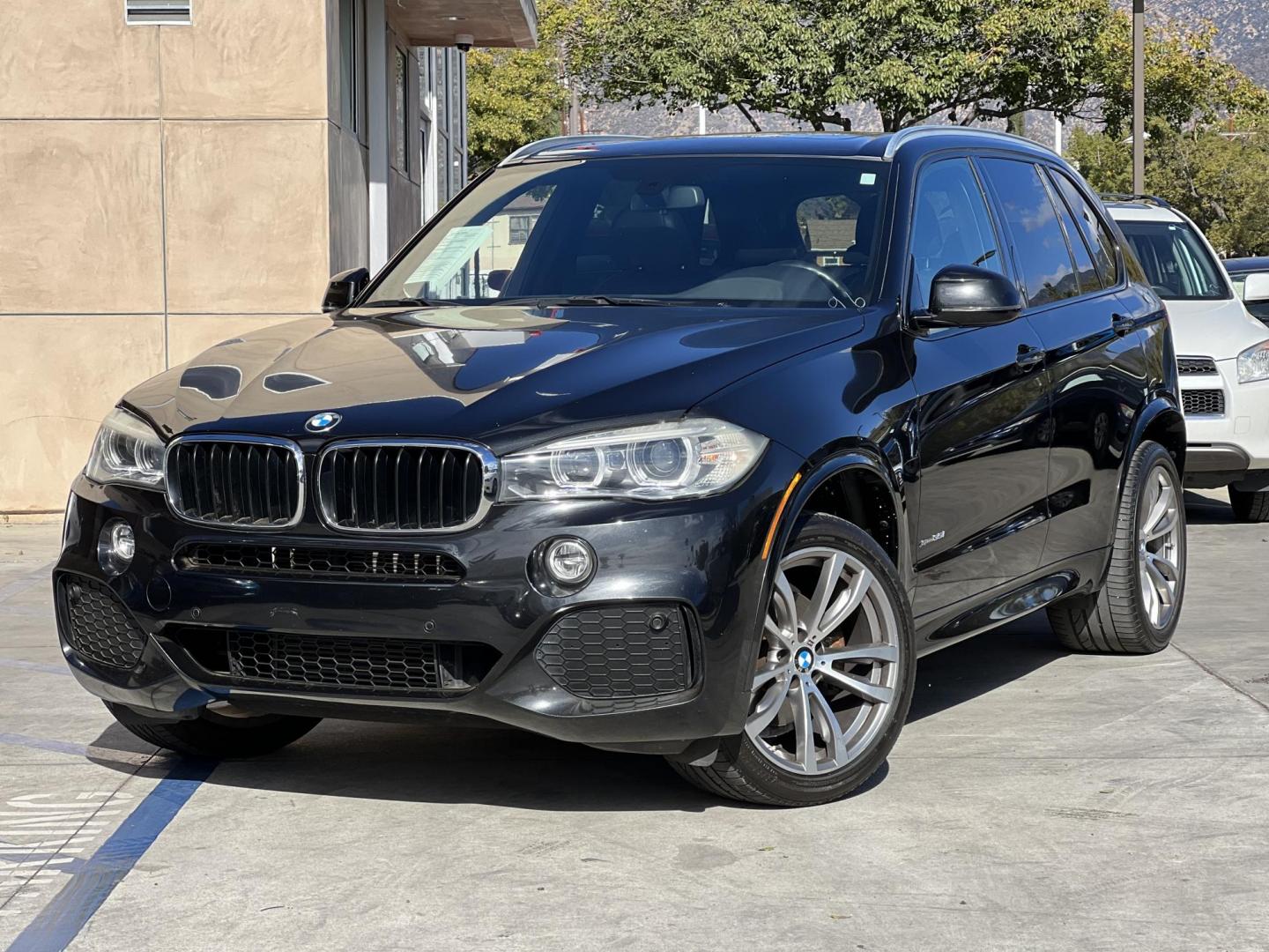 2016 Black /Black BMW X5 xDrive35i (5UXKR0C50G0) with an 3.0L L6 DOHC 24V engine, 8A transmission, located at 30 S. Berkeley Avenue, Pasadena, CA, 91107, (626) 248-7567, 34.145447, -118.109398 - Why the 2016 BMW X5 Stands Out The 2016 BMW X5 is a premium midsize SUV that delivers exceptional performance and luxury. With its black-on-black configuration, this X5 exudes elegance and power, making it perfect for any occasion. Whether you’re heading to work, chauffeuring the family, or embar - Photo#0