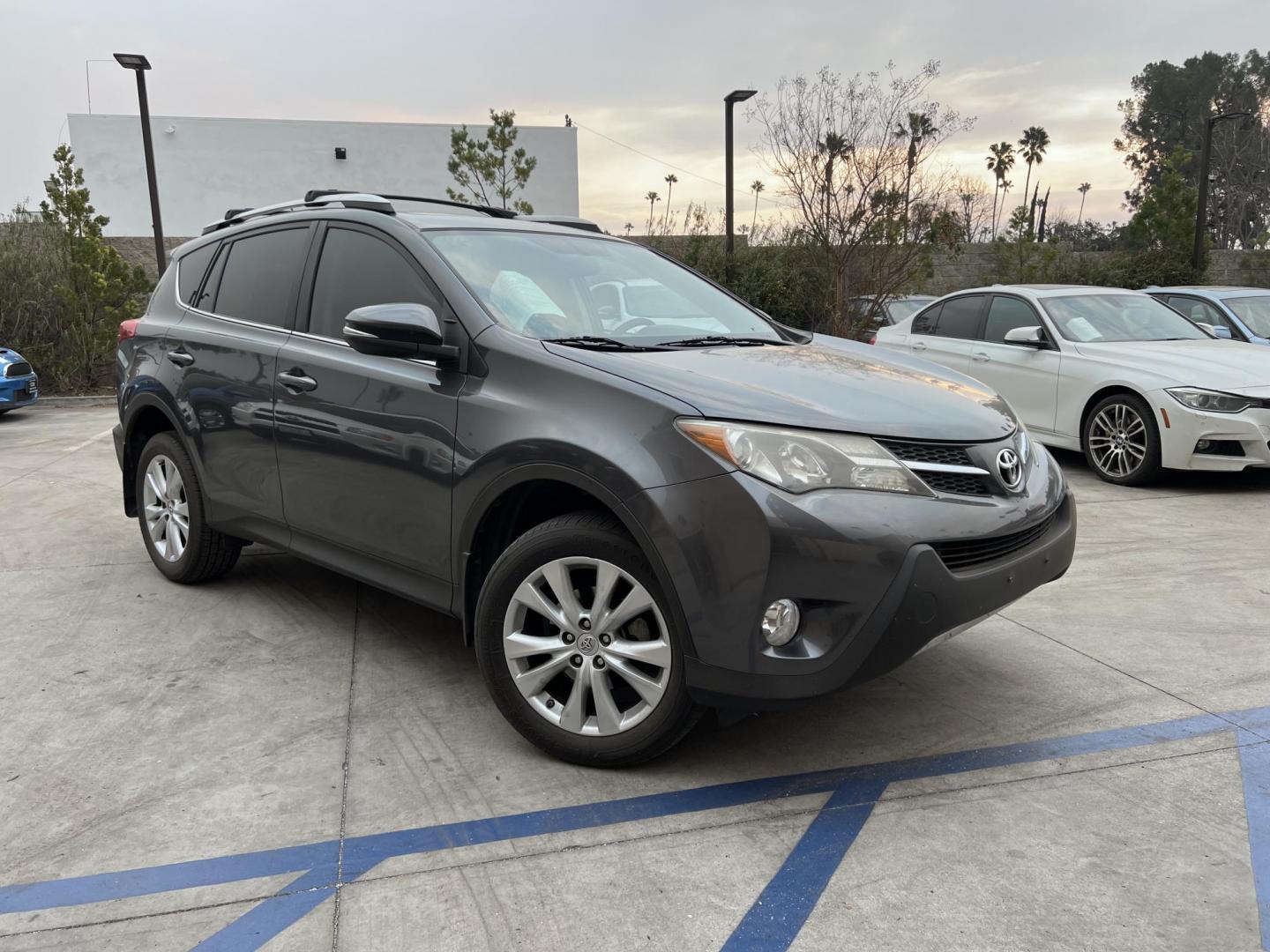 2013 Space Gray Metallic /Black Toyota RAV4 Limited FWD (JTMYFREV8DD) with an 2.5L L4 DOHC 16V engine, 6-Speed Automatic transmission, located at 30 S. Berkeley Avenue, Pasadena, CA, 91107, (626) 248-7567, 34.145447, -118.109398 - Photo#1