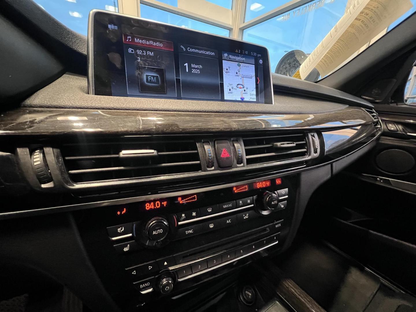 2018 Alpine White /Black BMW X5 sDrive35i (5UXKR2C5XJ0) with an 3.0L L6 DOHC 24V engine, 8A transmission, located at 30 S. Berkeley Avenue, Pasadena, CA, 91107, (626) 248-7567, 34.145447, -118.109398 - 2018 BMW X5 with Navigation, Panoramic Roof, and Back-Up Camera Experience the ultimate in luxury, performance, and innovation with this 2018 BMW X5, now available at Crown City Motors. If you’re seeking a premium SUV that combines elegance with cutting-edge technology, this BMW X5 is the perfe - Photo#15