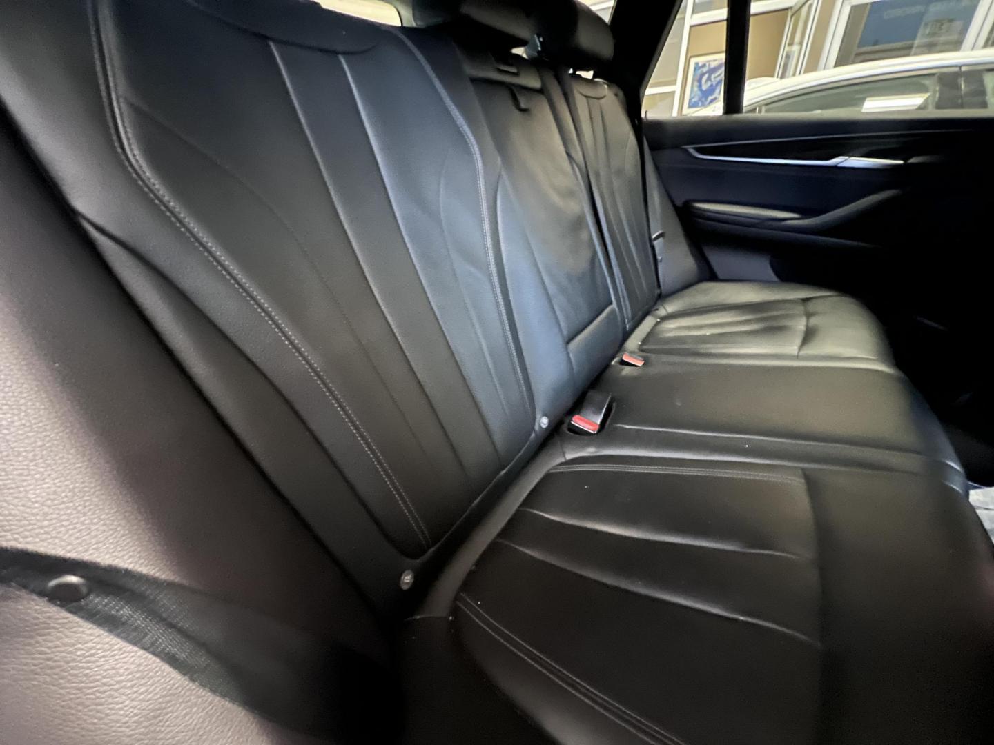 2018 Alpine White /Black BMW X5 sDrive35i (5UXKR2C5XJ0) with an 3.0L L6 DOHC 24V engine, 8A transmission, located at 30 S. Berkeley Avenue, Pasadena, CA, 91107, (626) 248-7567, 34.145447, -118.109398 - 2018 BMW X5 with Navigation, Panoramic Roof, and Back-Up Camera Experience the ultimate in luxury, performance, and innovation with this 2018 BMW X5, now available at Crown City Motors. If you’re seeking a premium SUV that combines elegance with cutting-edge technology, this BMW X5 is the perfe - Photo#17