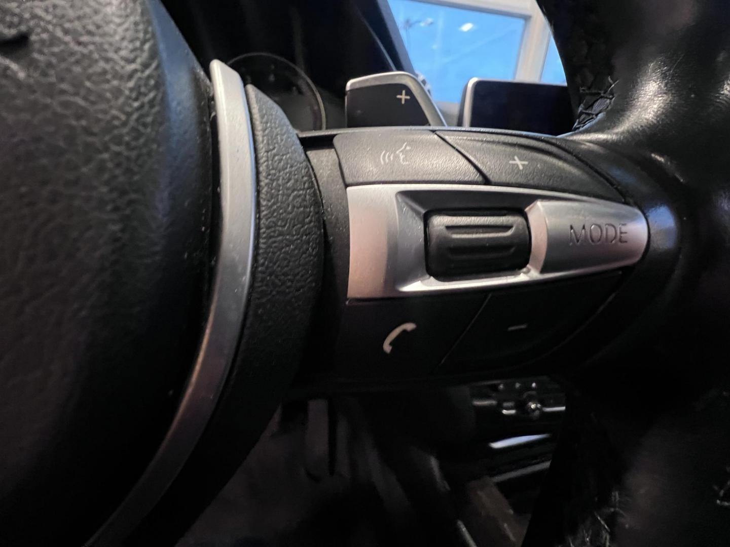 2018 Alpine White /Black BMW X5 sDrive35i (5UXKR2C5XJ0) with an 3.0L L6 DOHC 24V engine, 8A transmission, located at 30 S. Berkeley Avenue, Pasadena, CA, 91107, (626) 248-7567, 34.145447, -118.109398 - 2018 BMW X5 with Navigation, Panoramic Roof, and Back-Up Camera Experience the ultimate in luxury, performance, and innovation with this 2018 BMW X5, now available at Crown City Motors. If you’re seeking a premium SUV that combines elegance with cutting-edge technology, this BMW X5 is the perfe - Photo#20