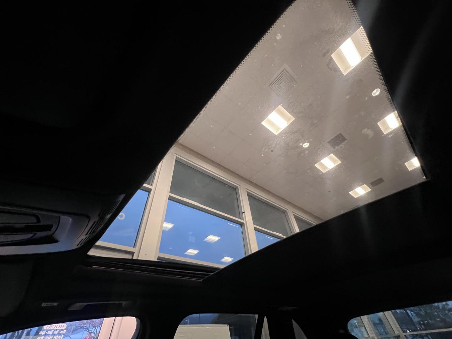 2018 Alpine White /Black BMW X5 sDrive35i (5UXKR2C5XJ0) with an 3.0L L6 DOHC 24V engine, 8A transmission, located at 30 S. Berkeley Avenue, Pasadena, CA, 91107, (626) 248-7567, 34.145447, -118.109398 - 2018 BMW X5 with Navigation, Panoramic Roof, and Back-Up Camera Experience the ultimate in luxury, performance, and innovation with this 2018 BMW X5, now available at Crown City Motors. If you’re seeking a premium SUV that combines elegance with cutting-edge technology, this BMW X5 is the perfe - Photo#23