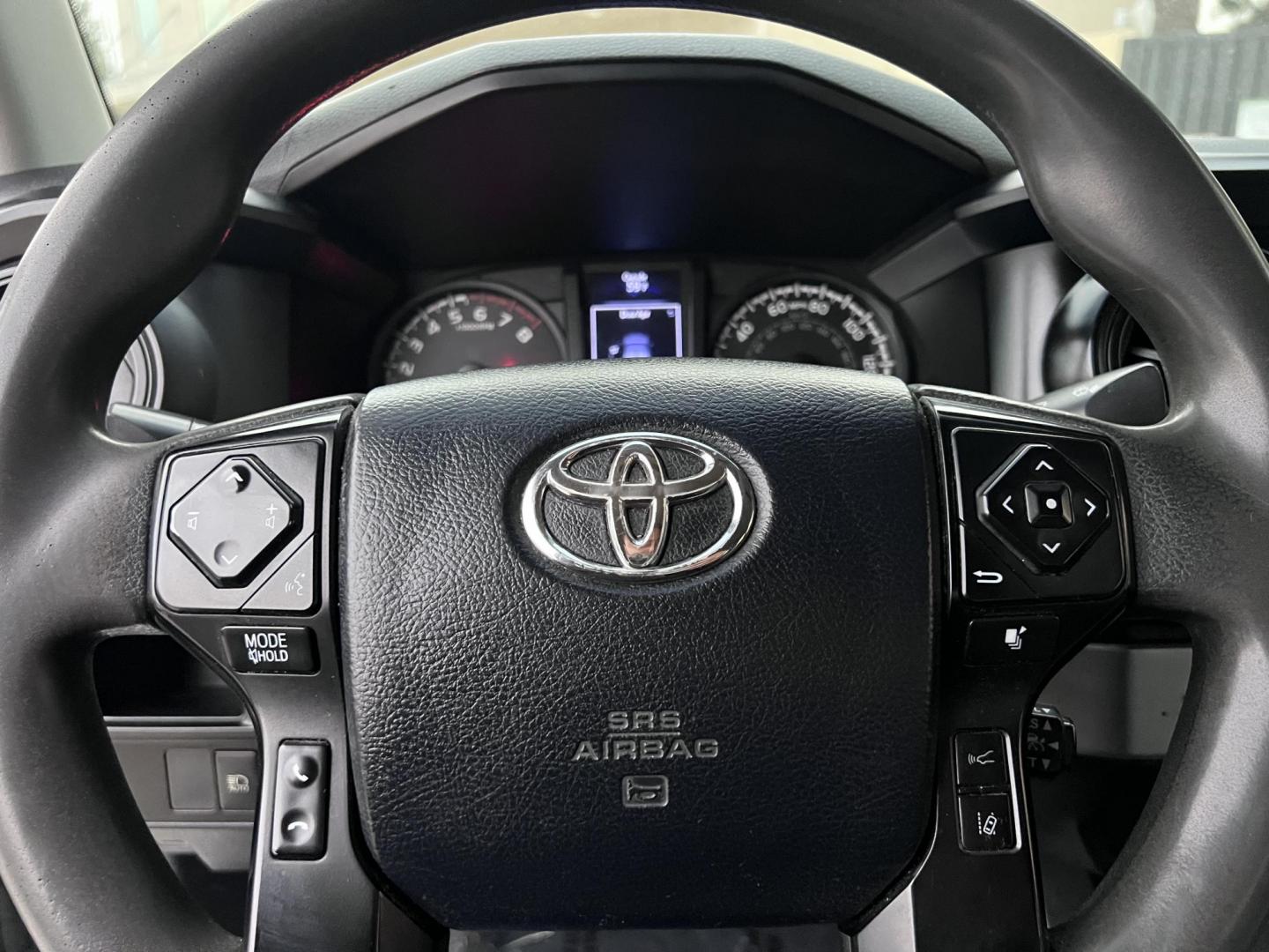2018 Space Gray Metallic Toyota Tacoma SR5 Access Cab I4 6AT 2WD (5TFRX5GNXJX) with an 2.7L L4 DOHC 16V engine, 6A transmission, located at 30 S. Berkeley Avenue, Pasadena, CA, 91107, (626) 248-7567, 34.145447, -118.109398 - Crown City Motors is a used “Buy Here Pay Here” car dealer in Pasadena CA. “Buy Here Pay Here” financing, means that when you purchase your vehicle from our dealership, that you make the payments to the dealership as well. We do not need the banks approval to get you approved for a used auto - Photo#31