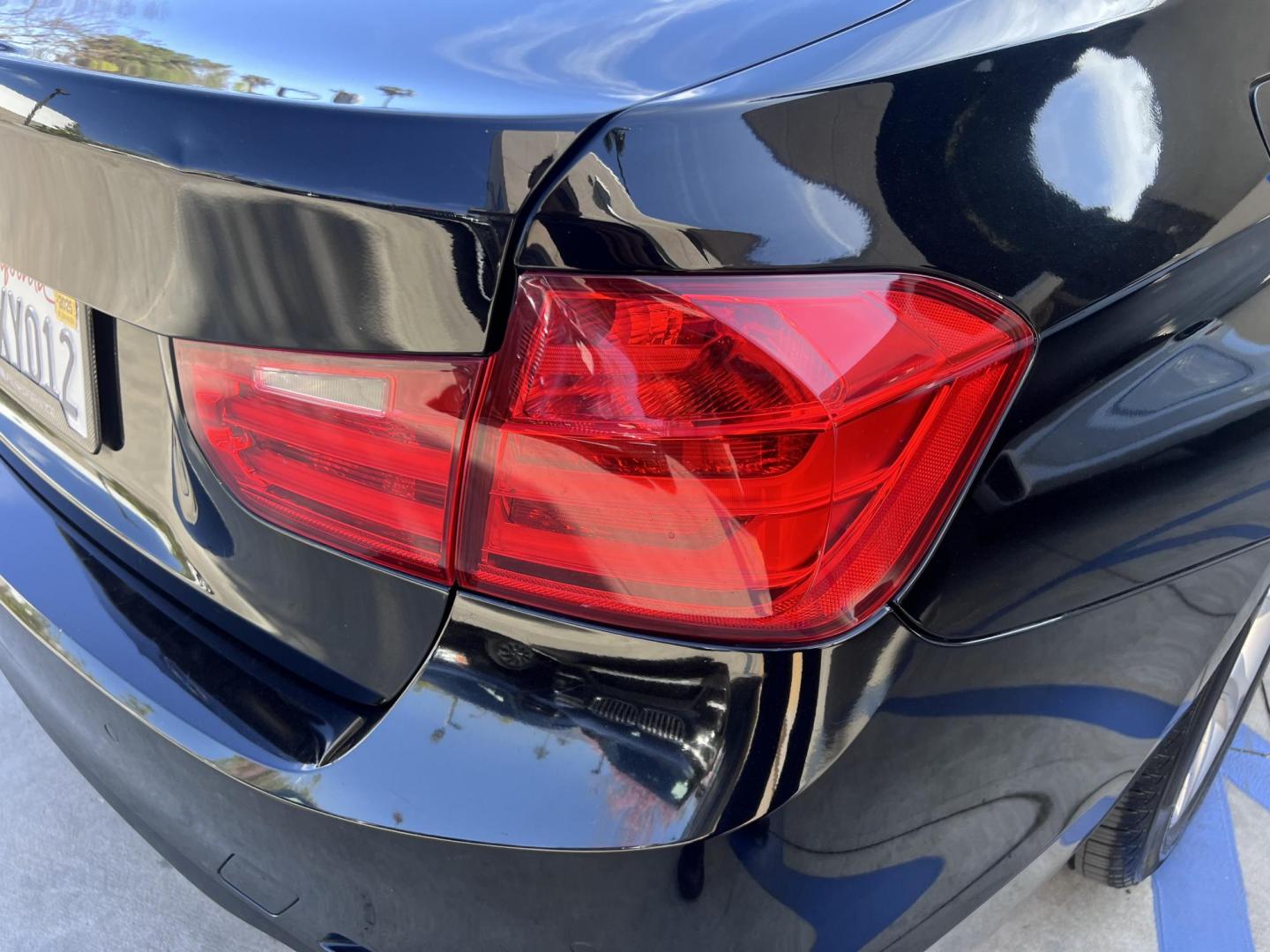 2015 BLACK /Black BMW 3-Series 320i Sedan (WBA3B1G59FN) with an 2.0L L4 DOHC 16V engine, 8-Speed Automatic transmission, located at 30 S. Berkeley Avenue, Pasadena, CA, 91107, (626) 248-7567, 34.145447, -118.109398 - 2015 BMW 328 for Sale at Crown City Motors – Affordable Financing for Bad Credit! Searching for a dependable and stylish used car in Pasadena, CA? Look no further than Crown City Motors, located at 30 S Berkeley Ave, Pasadena, CA 91107! We’re excited to offer this 2015 BMW 328 (VIN: WBA3B1G59FN - Photo#7