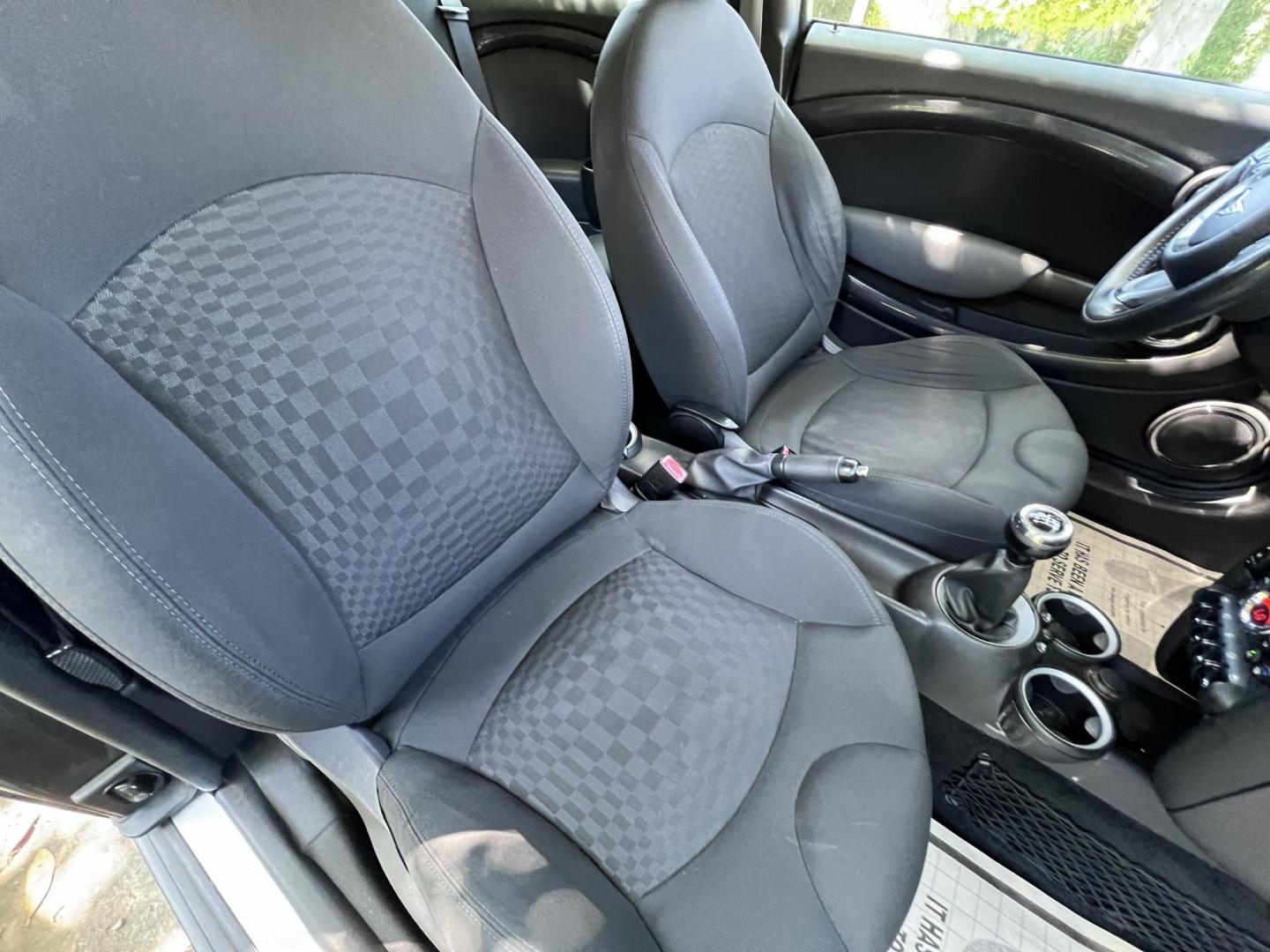 2011 Mineral Gray Metallic /Black Mini Clubman S (WMWZG3C51BT) with an 1.6L L4 DOHC 16V TURBO engine, Maual transmission, located at 30 S. Berkeley Avenue, Pasadena, CA, 91107, (626) 248-7567, 34.145447, -118.109398 - Photo#23